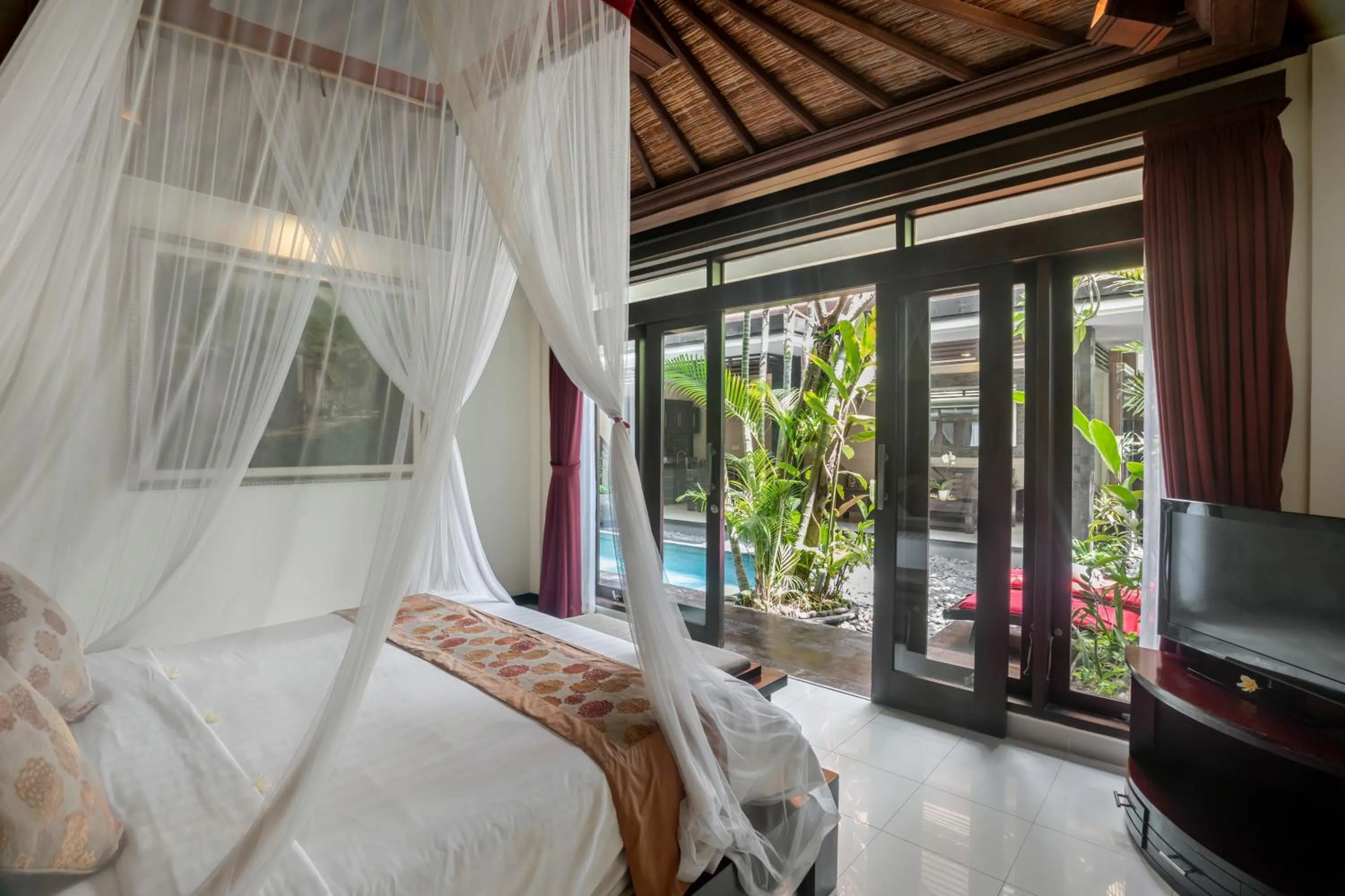 Bed in The Bali Dream Villa Seminyak
