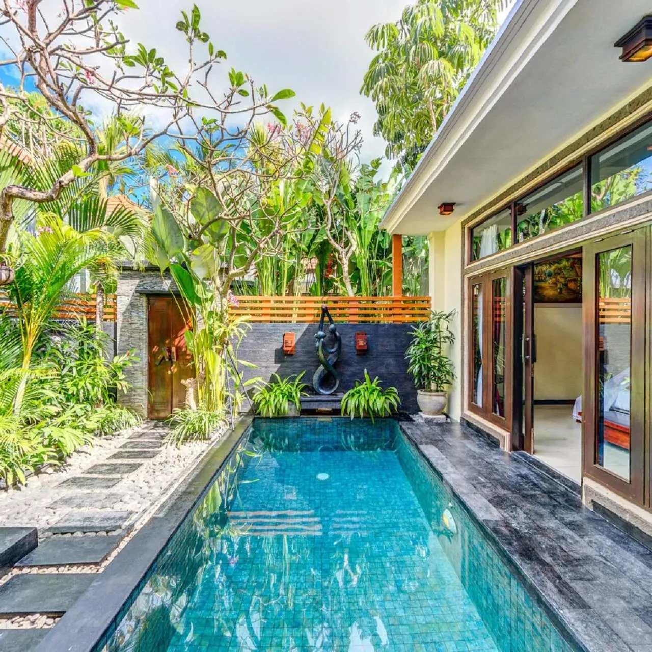 Garden in The Bali Dream Villa Seminyak