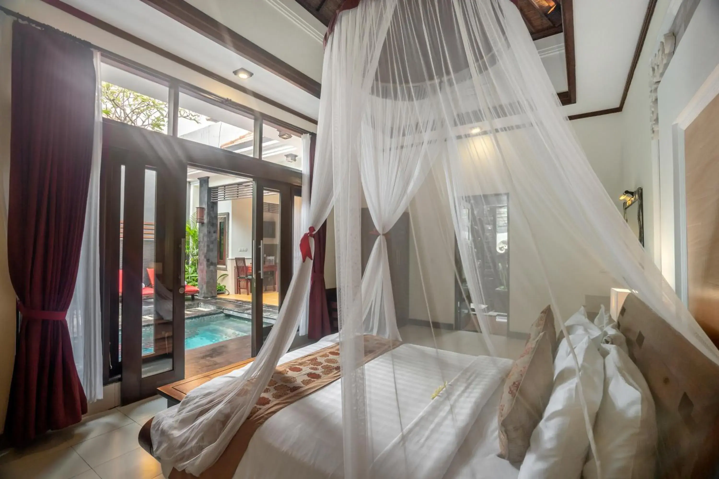 Shower, Bed in The Bali Dream Villa Seminyak Shower, Bed in The Bali Dream Villa Seminyak