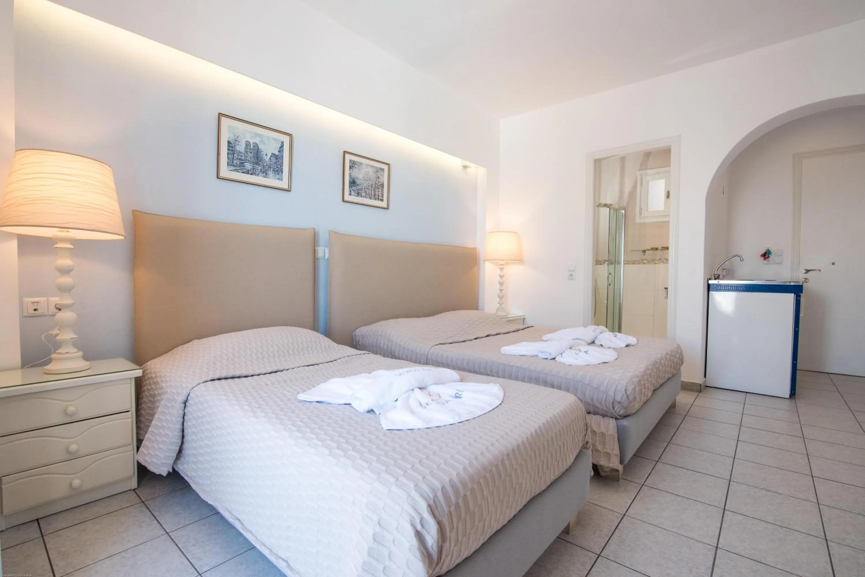 Bedroom, Bed in Georgia Mare