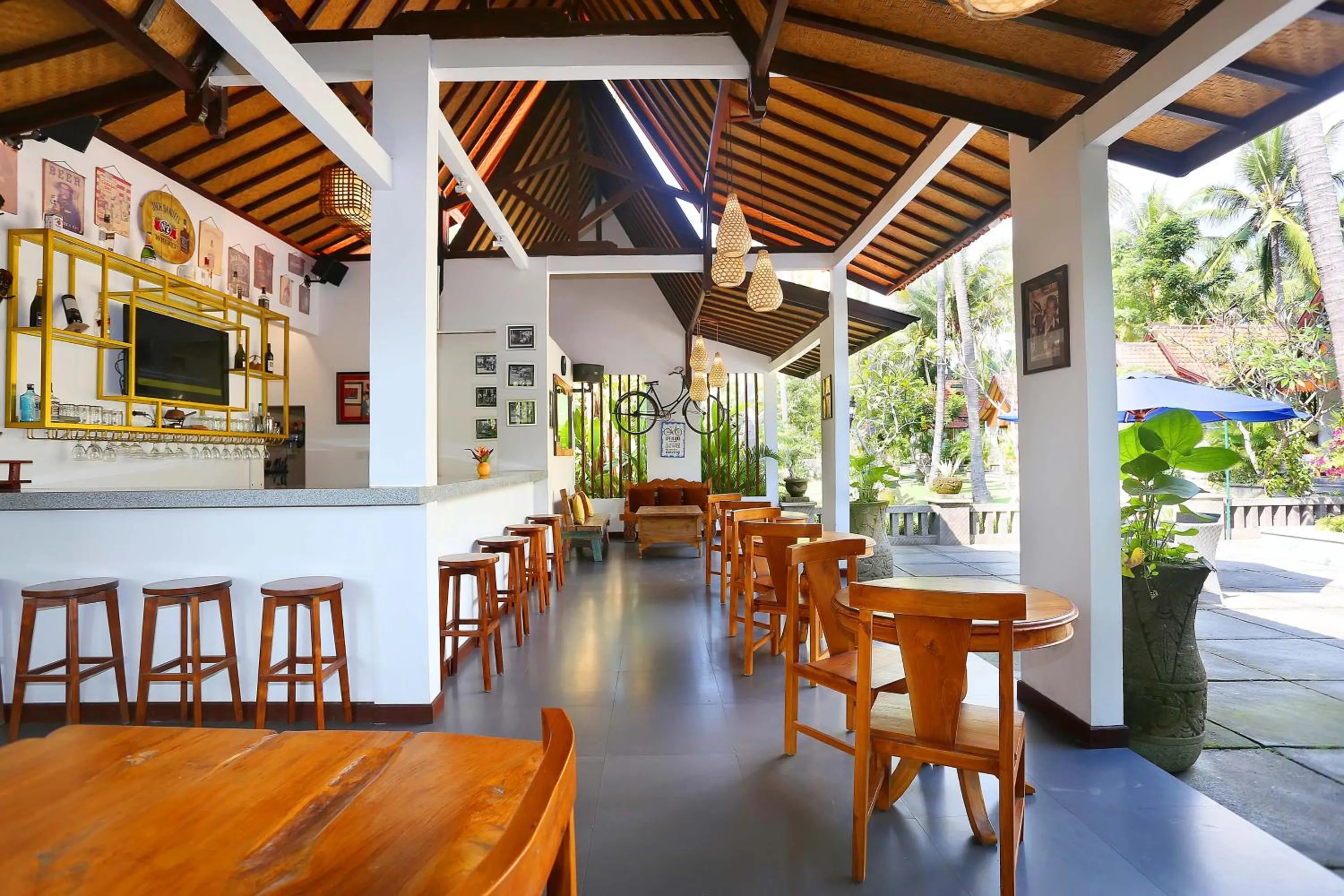 Restaurant/places to eat in Dewantara Boutique Villa Resort Bali
