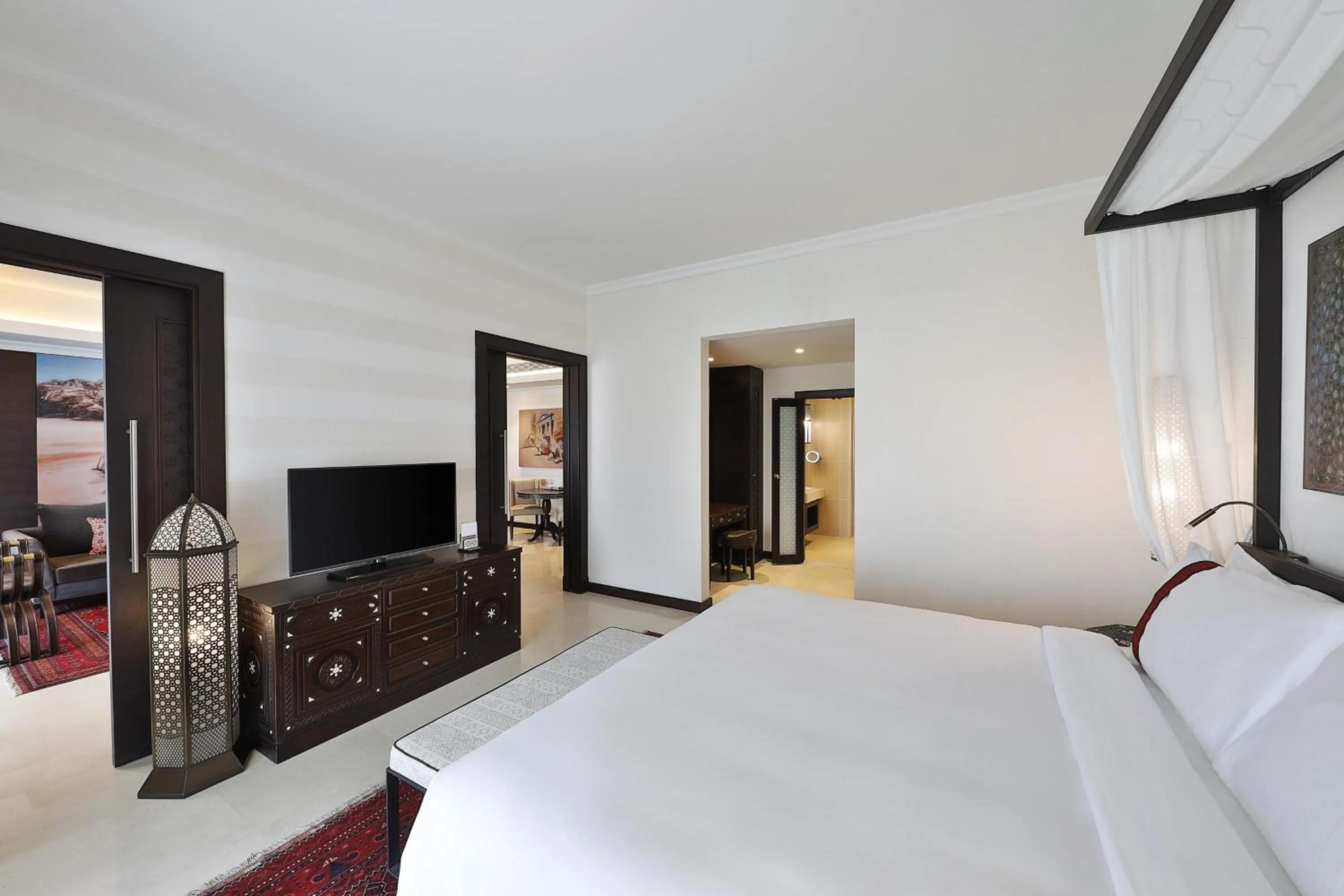 Bedroom, Bed in Al Manara, a Luxury Collection Hotel, Aqaba