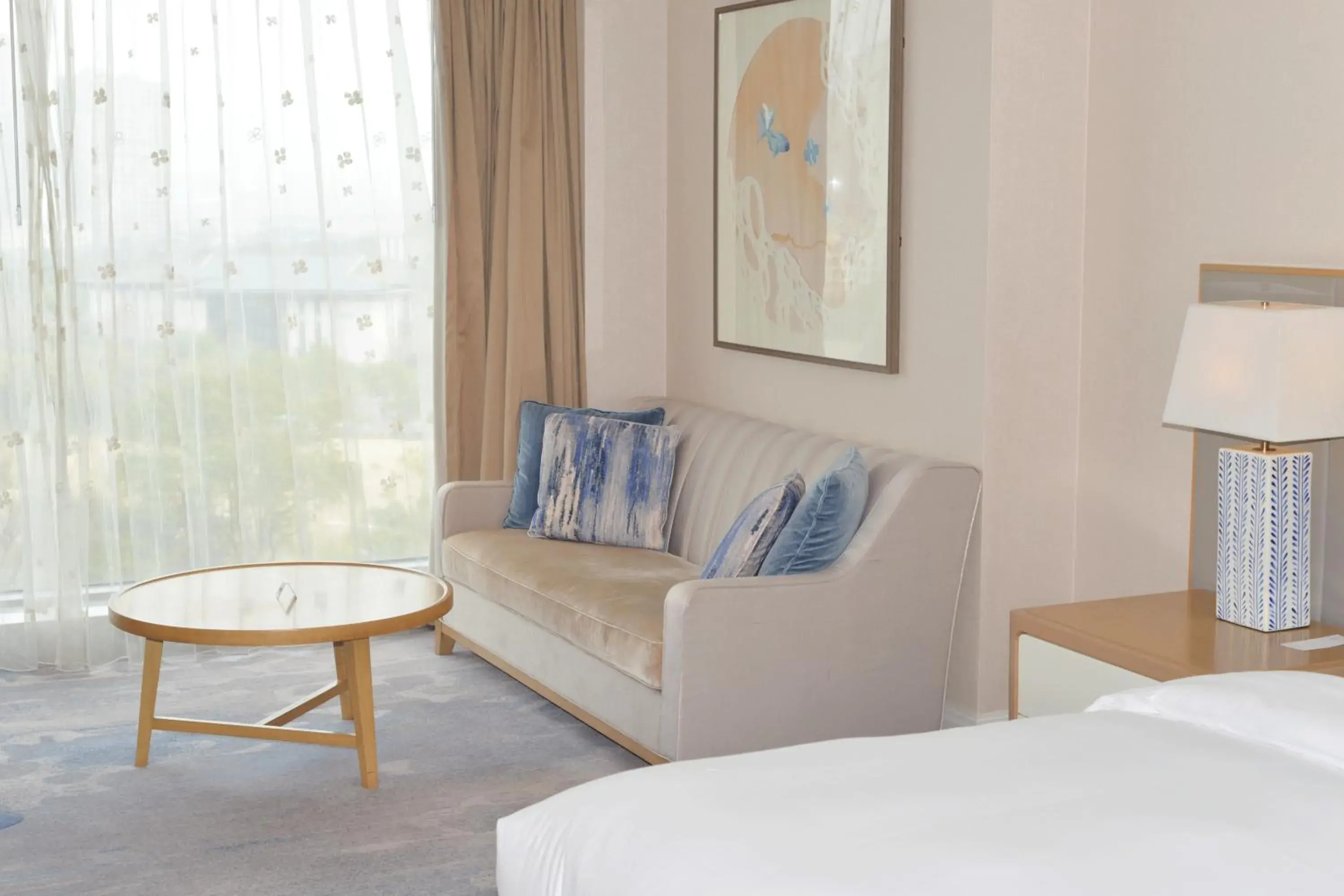 Classic King Room in Le Meridien Suzhou, Suzhou Bay Classic King Room in Le Meridien Suzhou, Suzhou Bay