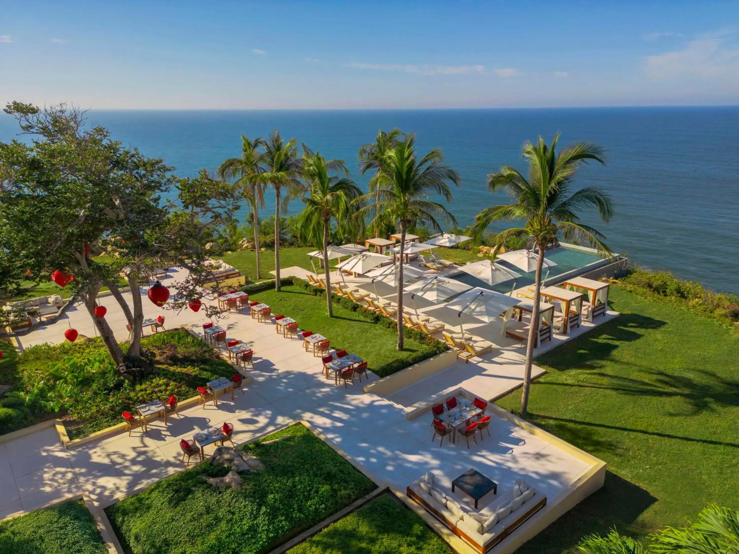 Property building in Banyan Tree Cabo Marques Property building in Banyan Tree Cabo Marques