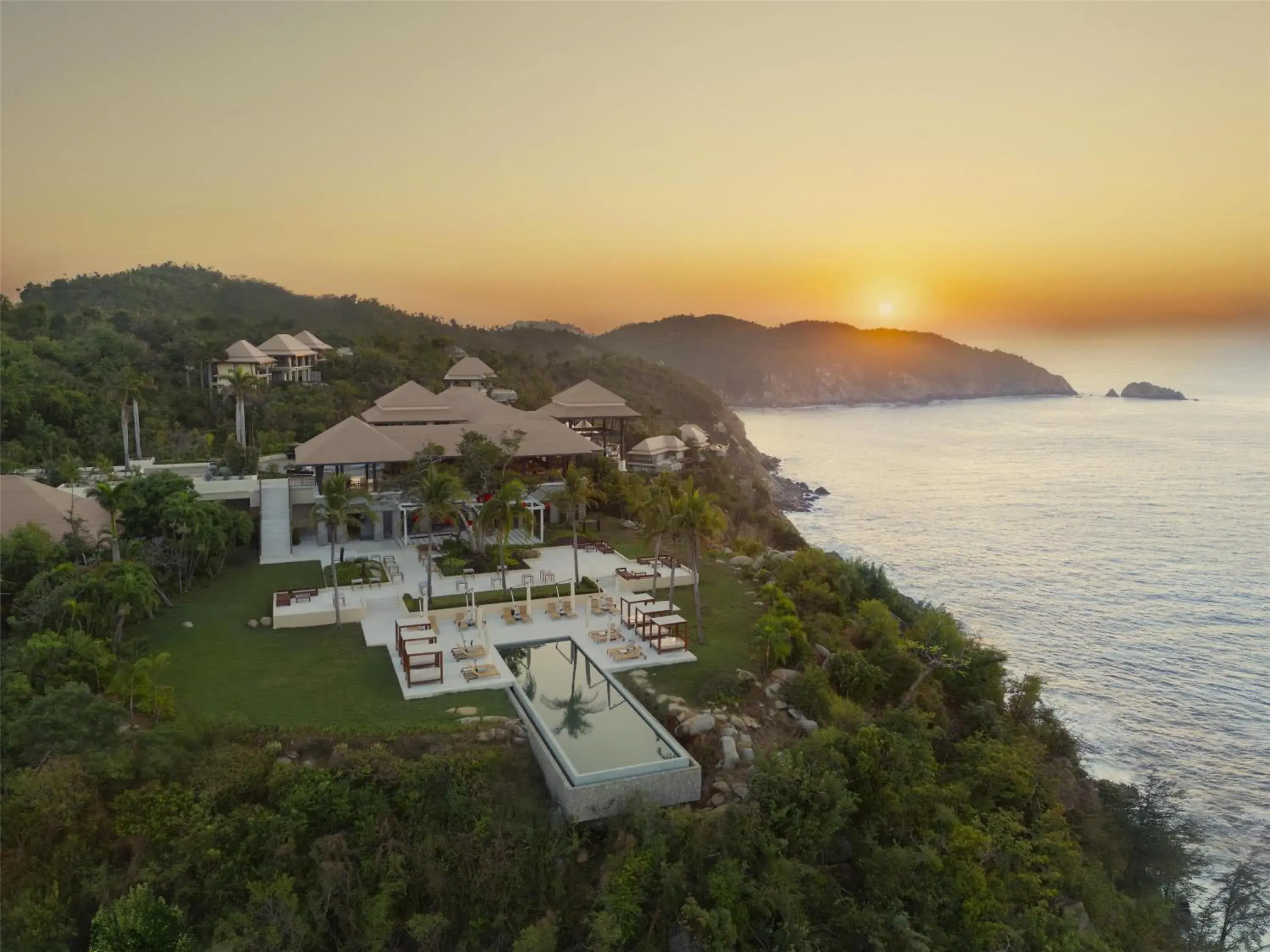 Property building in Banyan Tree Cabo Marques Property building in Banyan Tree Cabo Marques