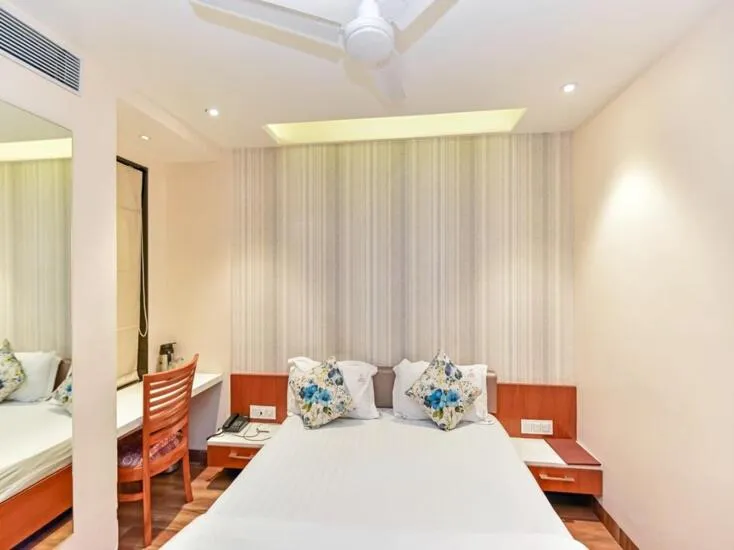 Bed in Hotel Sangat Regency