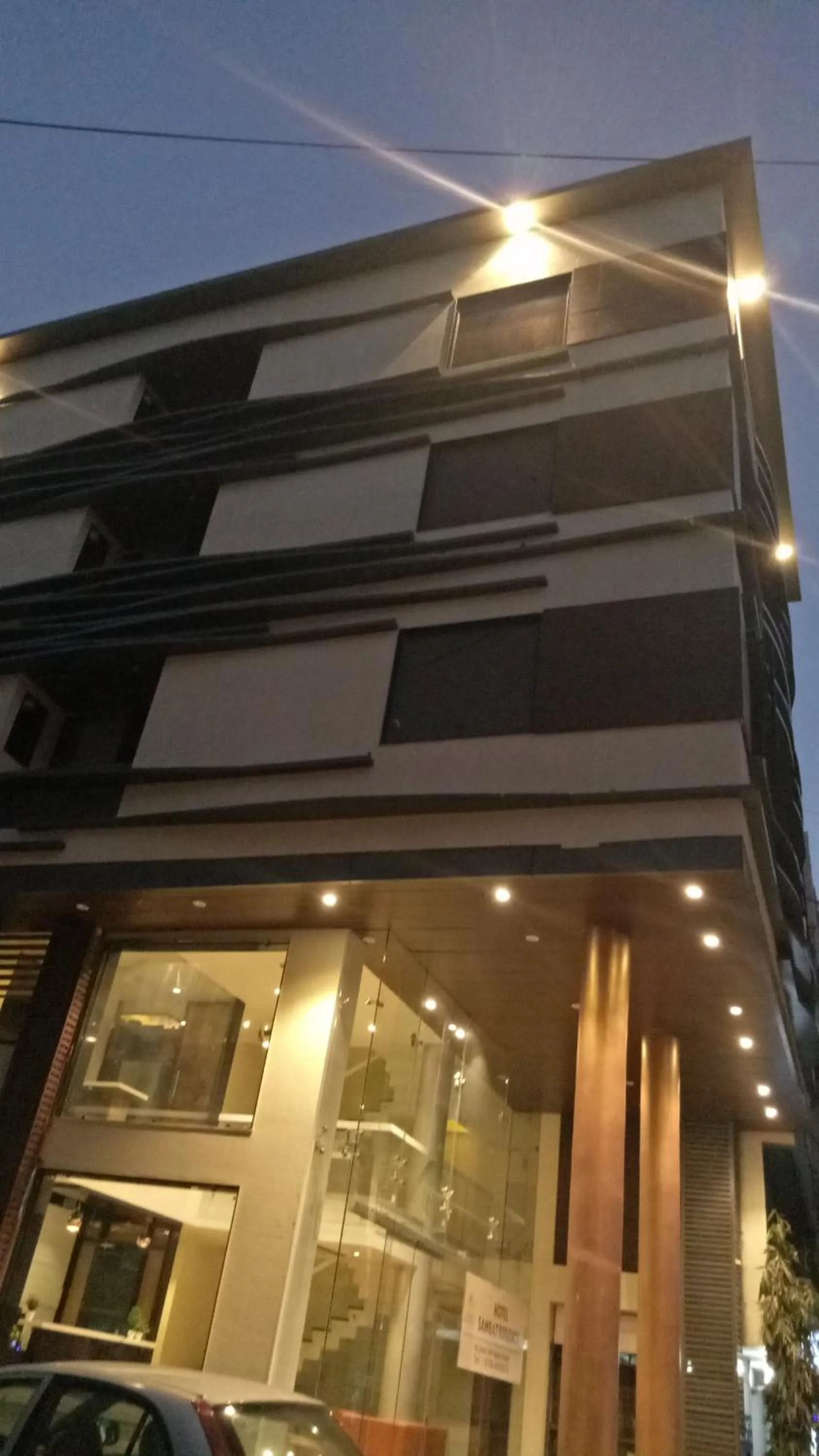 Property building in Hotel Sangat Regency