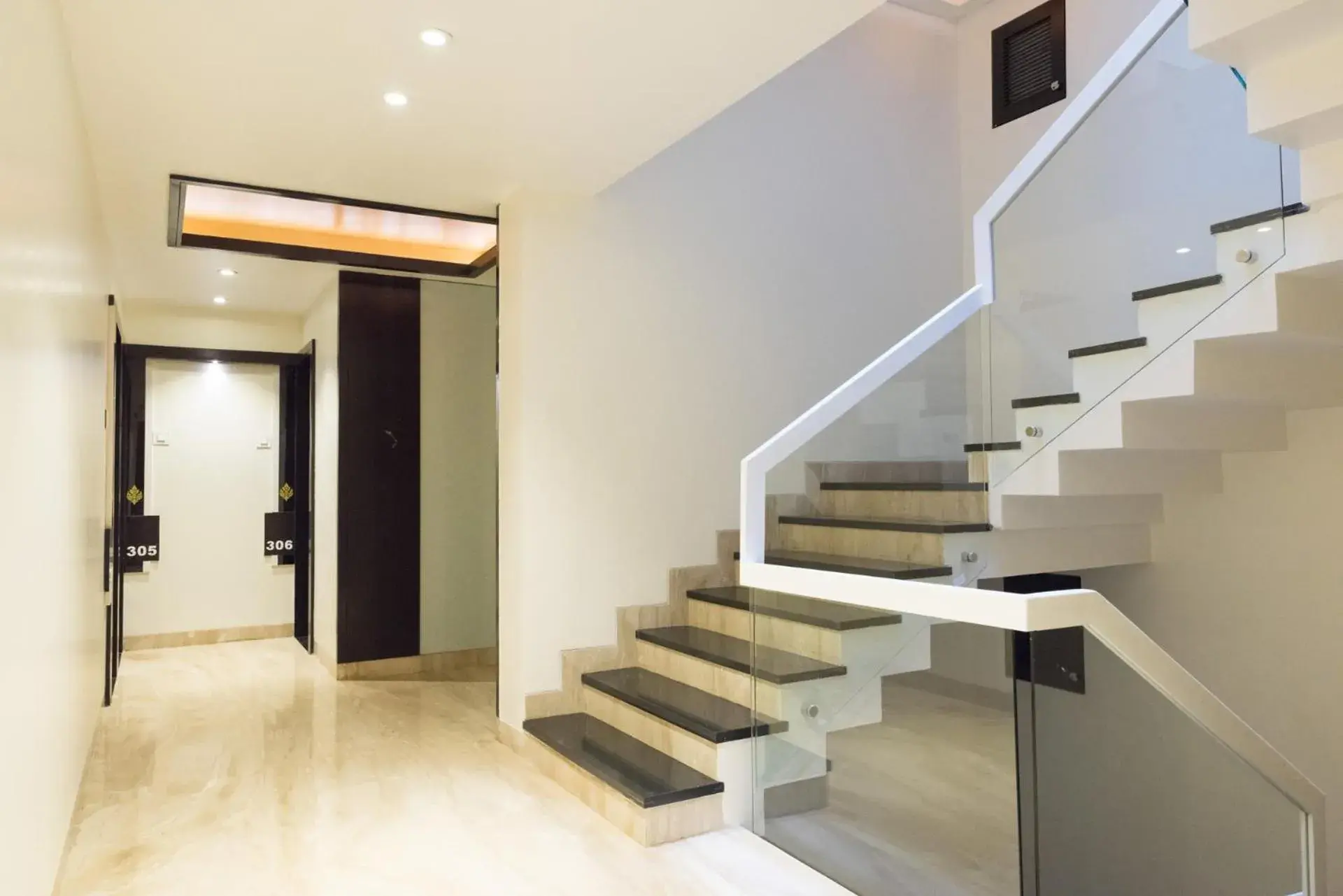 Restaurant/places to eat in Hotel Sangat Regency Restaurant/places to eat in Hotel Sangat Regency