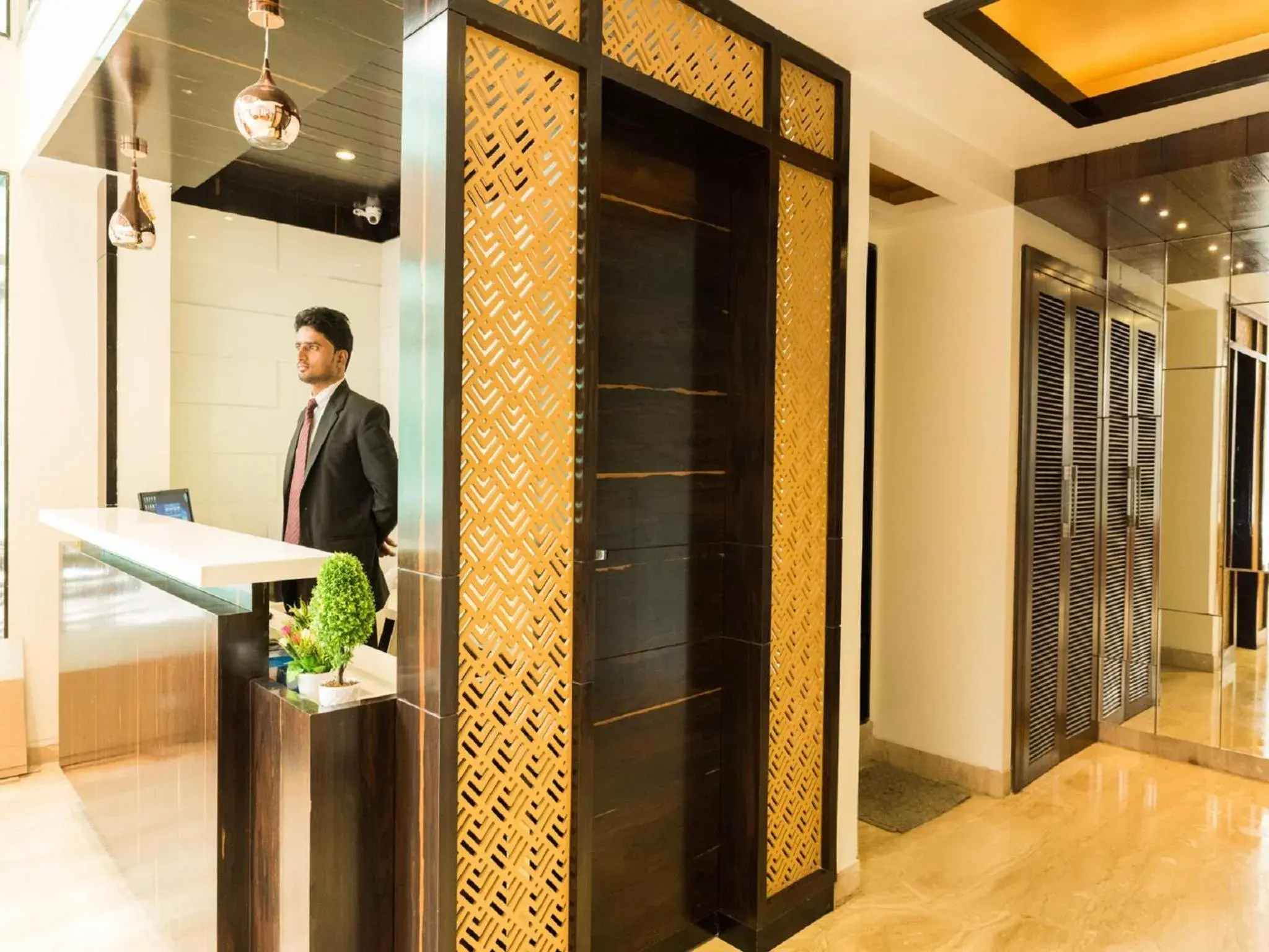 Lobby or reception in Hotel Sangat Regency Lobby or reception in Hotel Sangat Regency