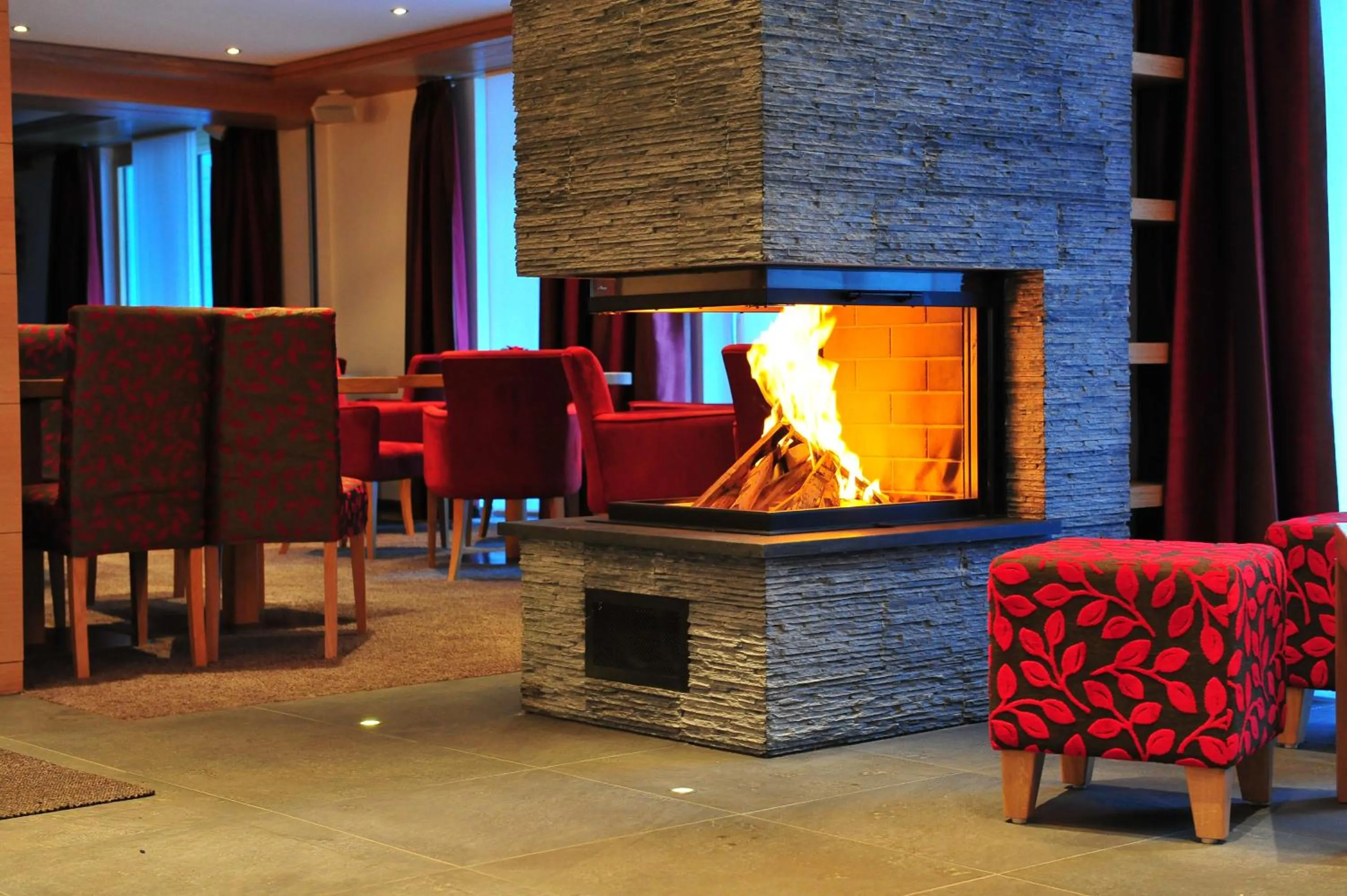 Lounge or bar in Hotel Aristella Swissflair