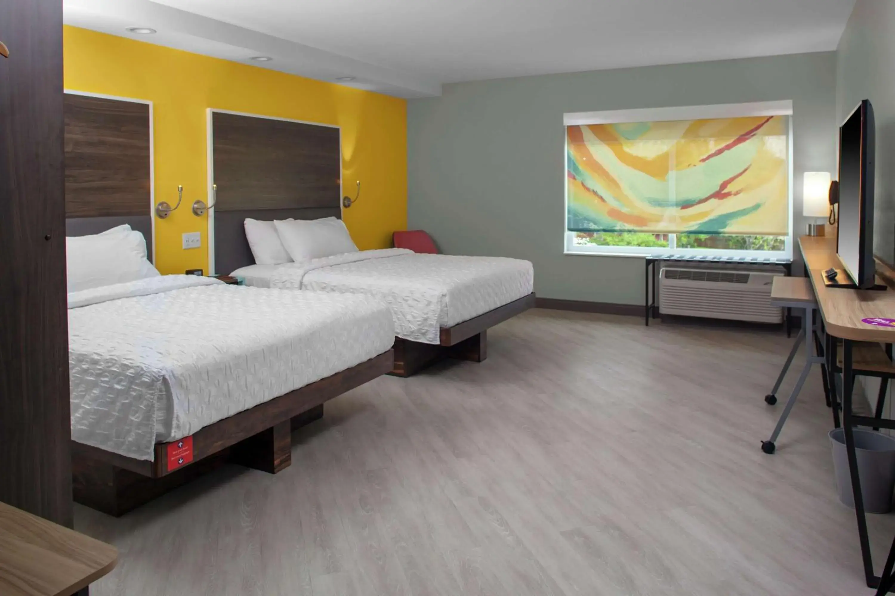 Bed in Tru By Hilton Farmville Va Bed in Tru By Hilton Farmville Va