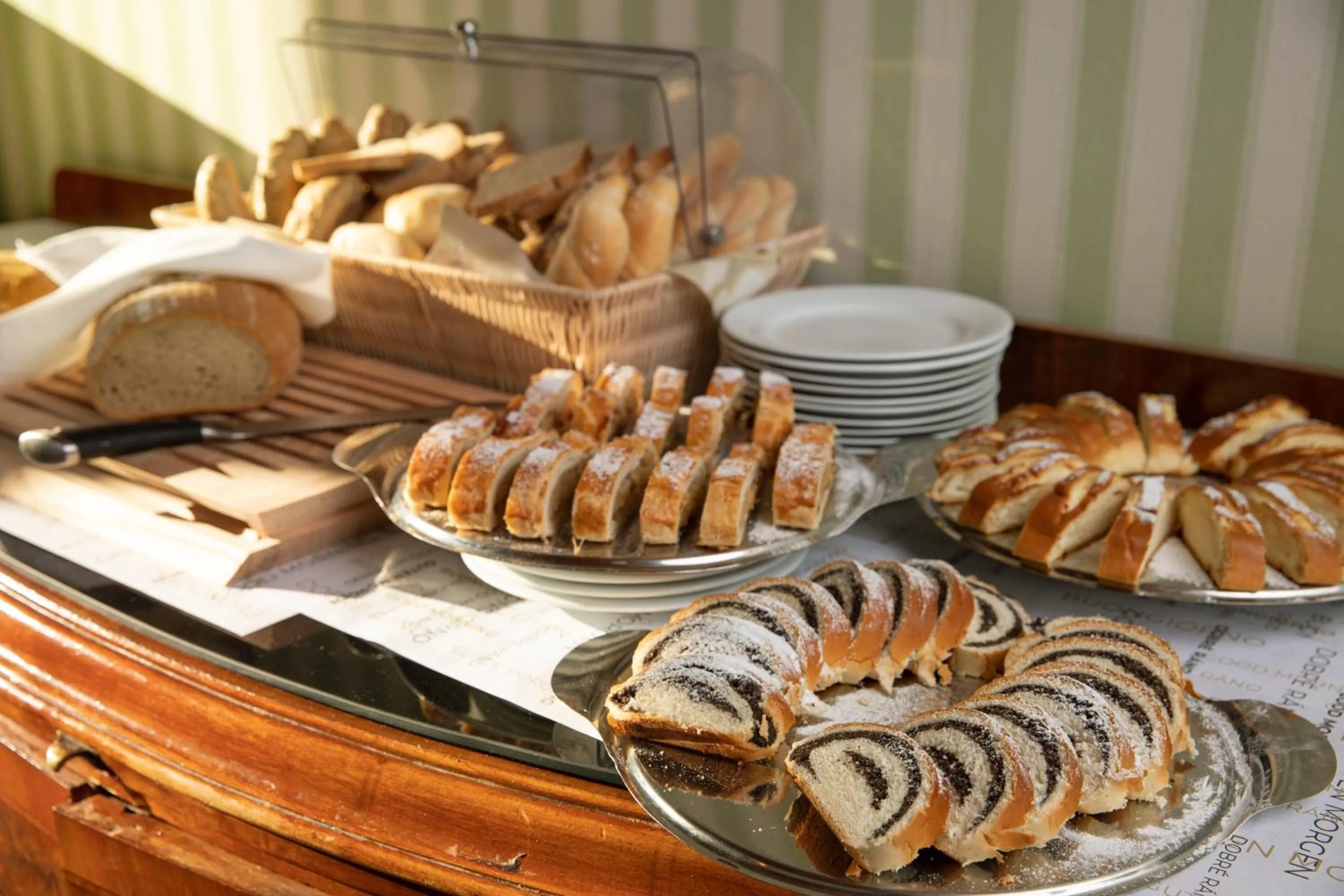 Breakfast in Wellness Golf Hotel Morris