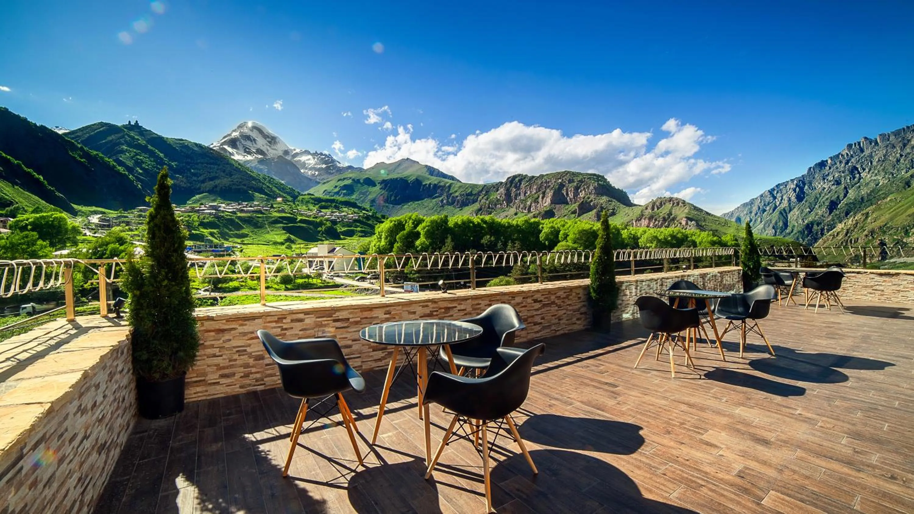 Restaurant/places to eat in Porta Caucasia Kazbegi