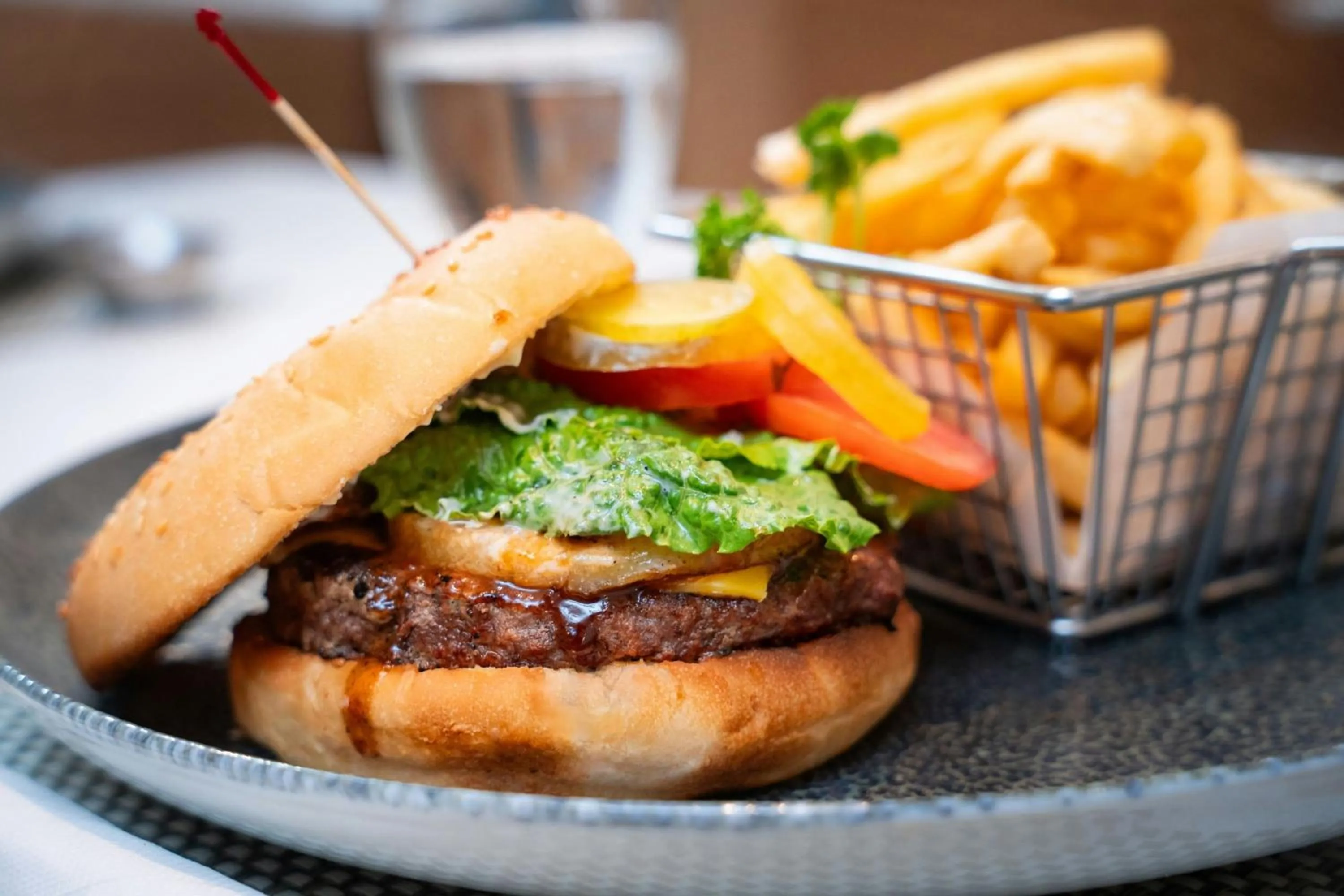 Lounge or bar in Courtyard by Marriott Bridgetown, Barbados