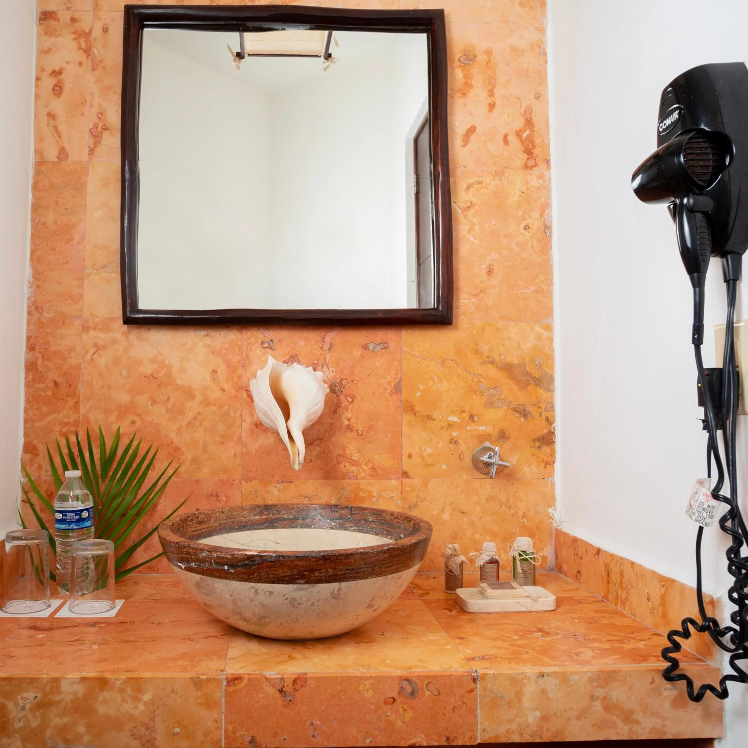 Swimming pool in Holbox Dream Beachfront Hotel