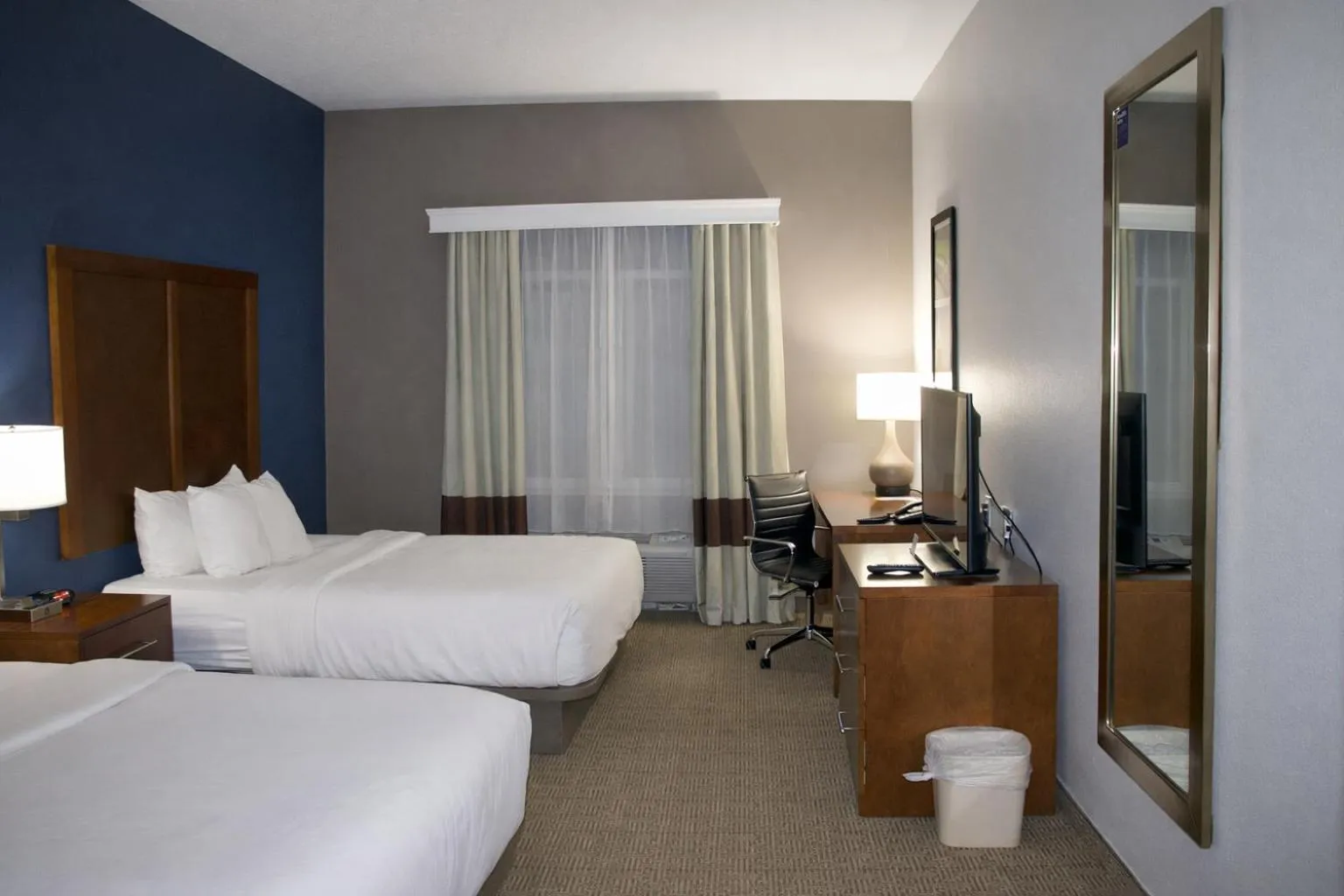 Bed in Comfort Inn & Suites Augusta Fort Gordon Area