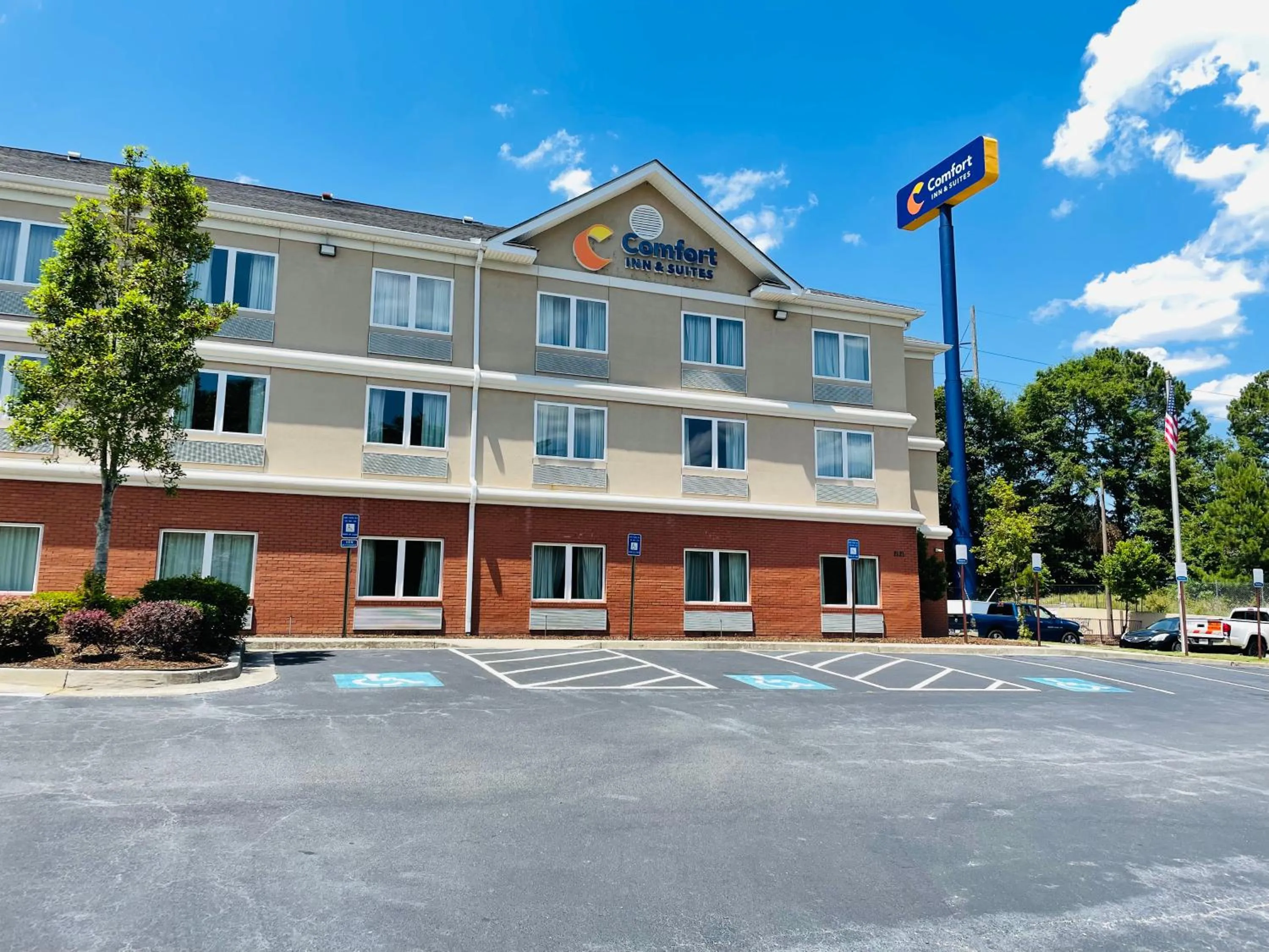 Property building in Comfort Inn & Suites Augusta Fort Gordon Area