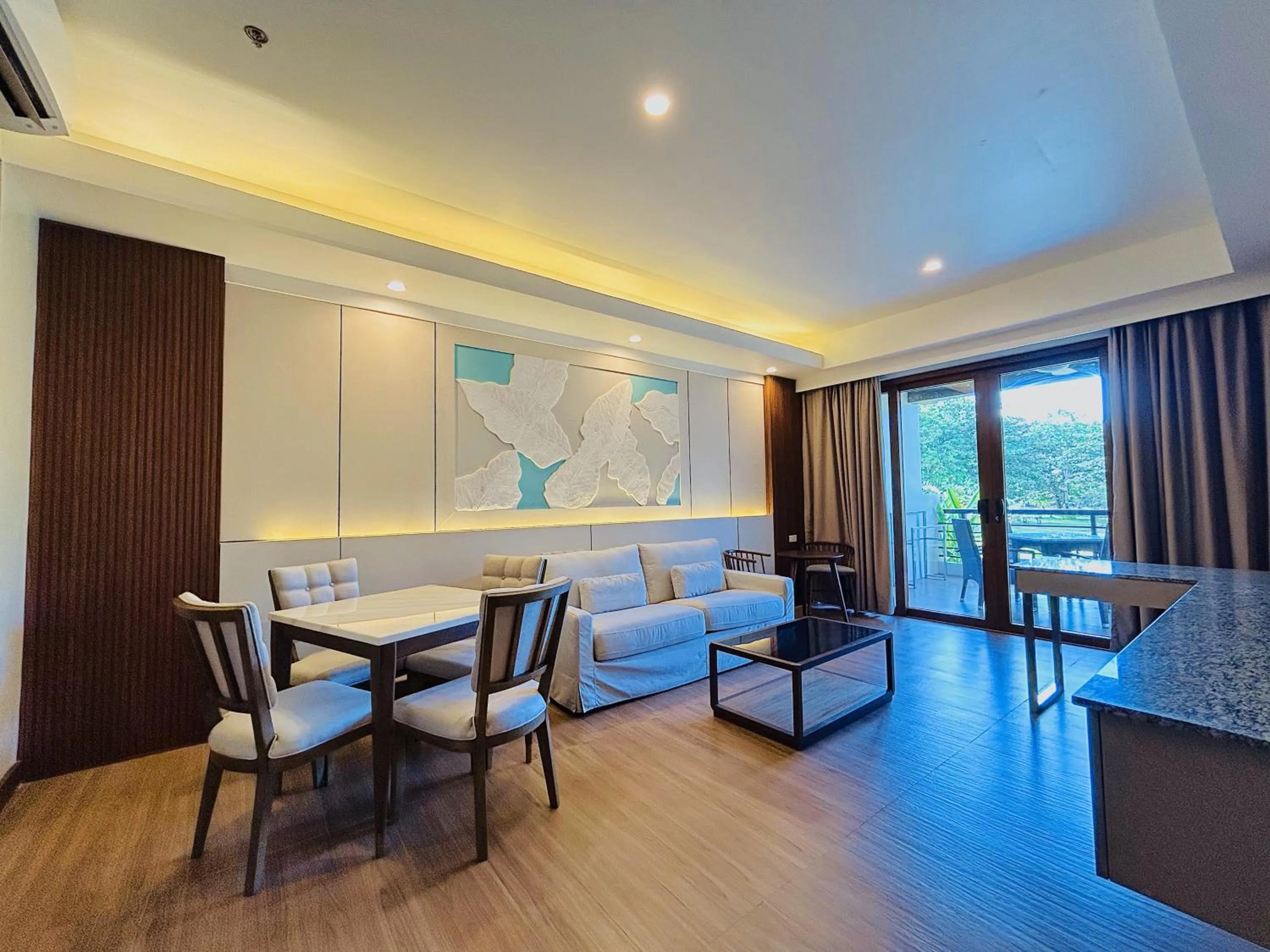 Solina Beach & Nature Resort