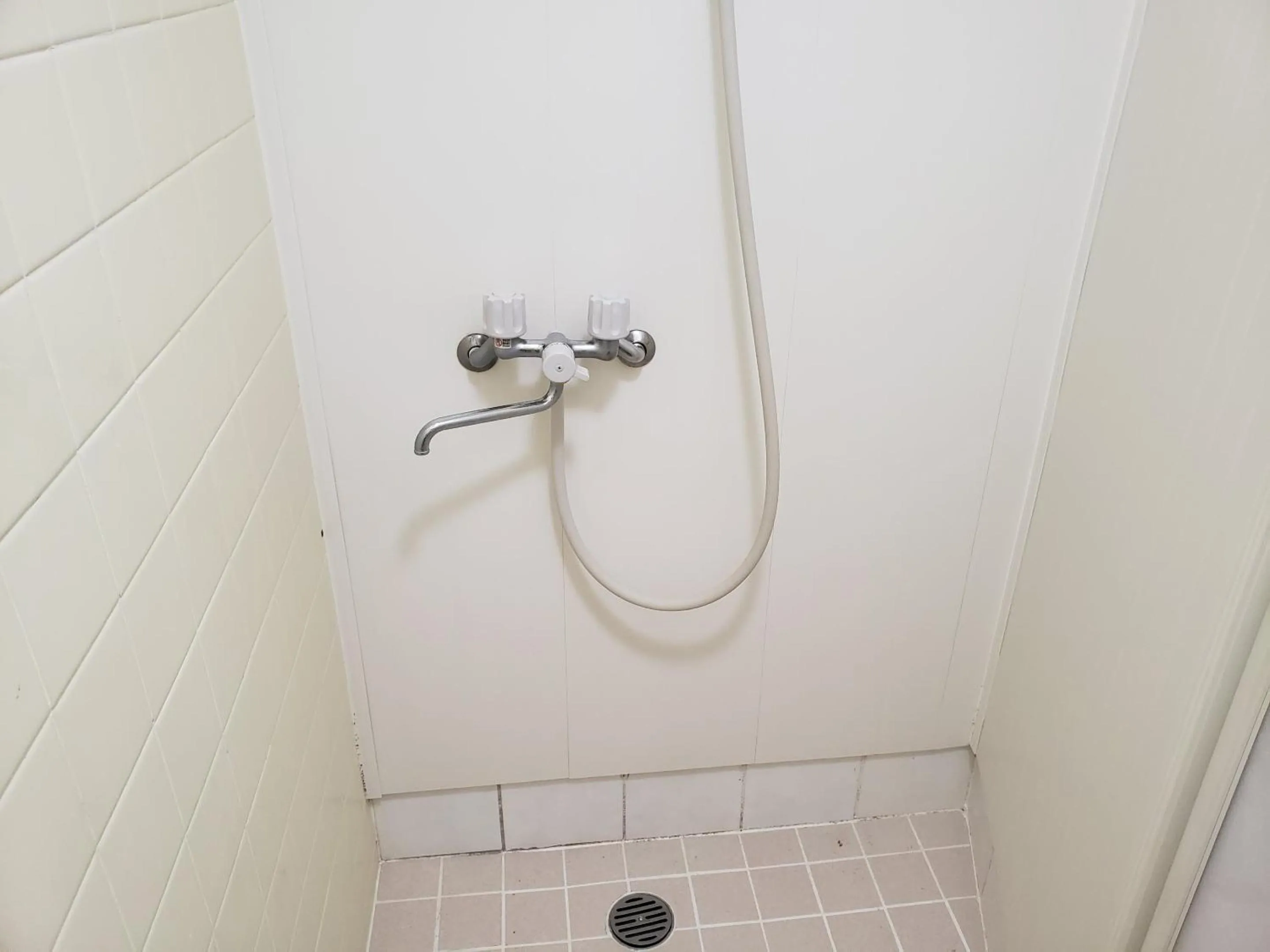 Shower in Azami 7 Miyakojima