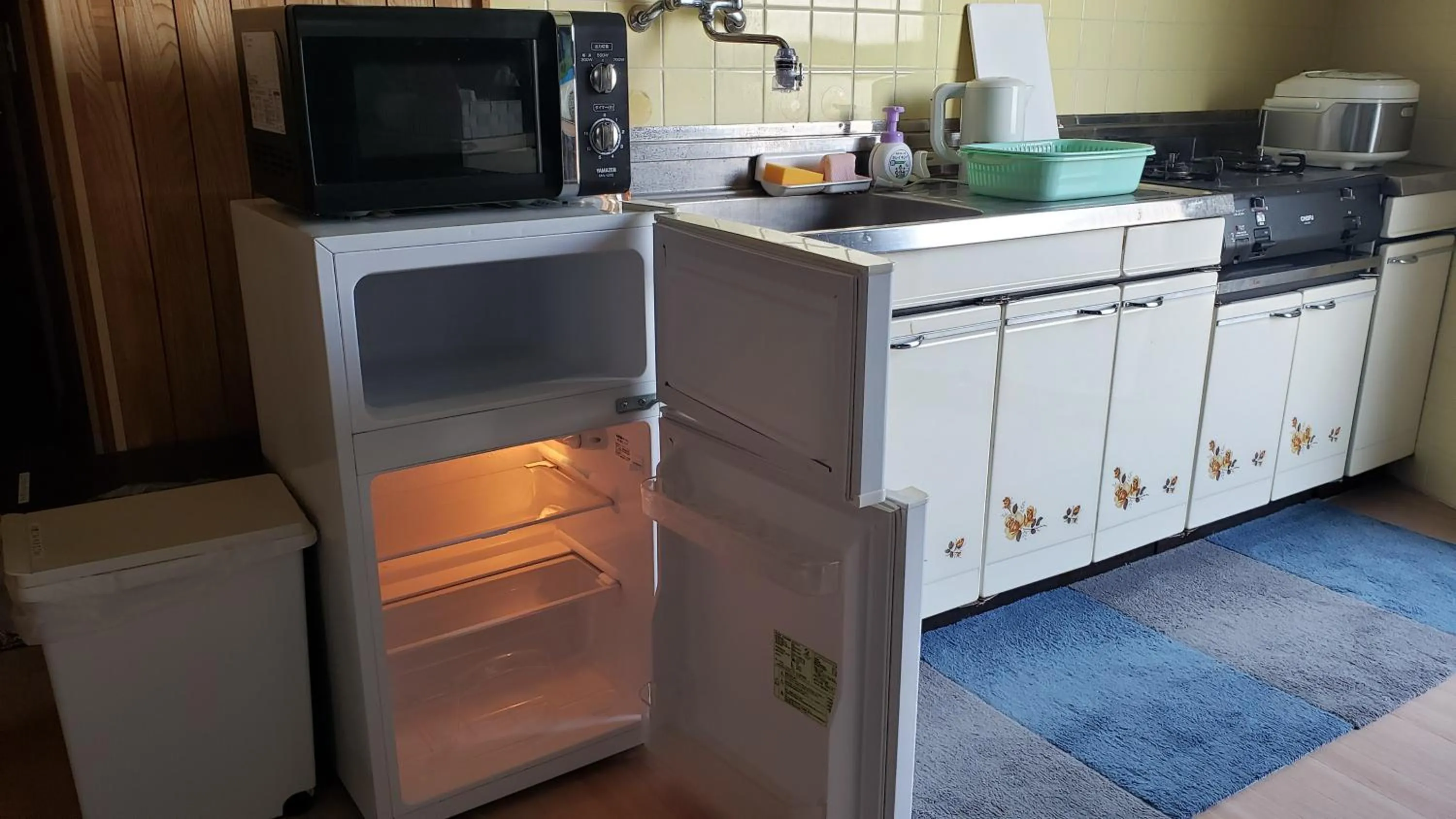 Kitchen or kitchenette in Azami 7 Miyakojima