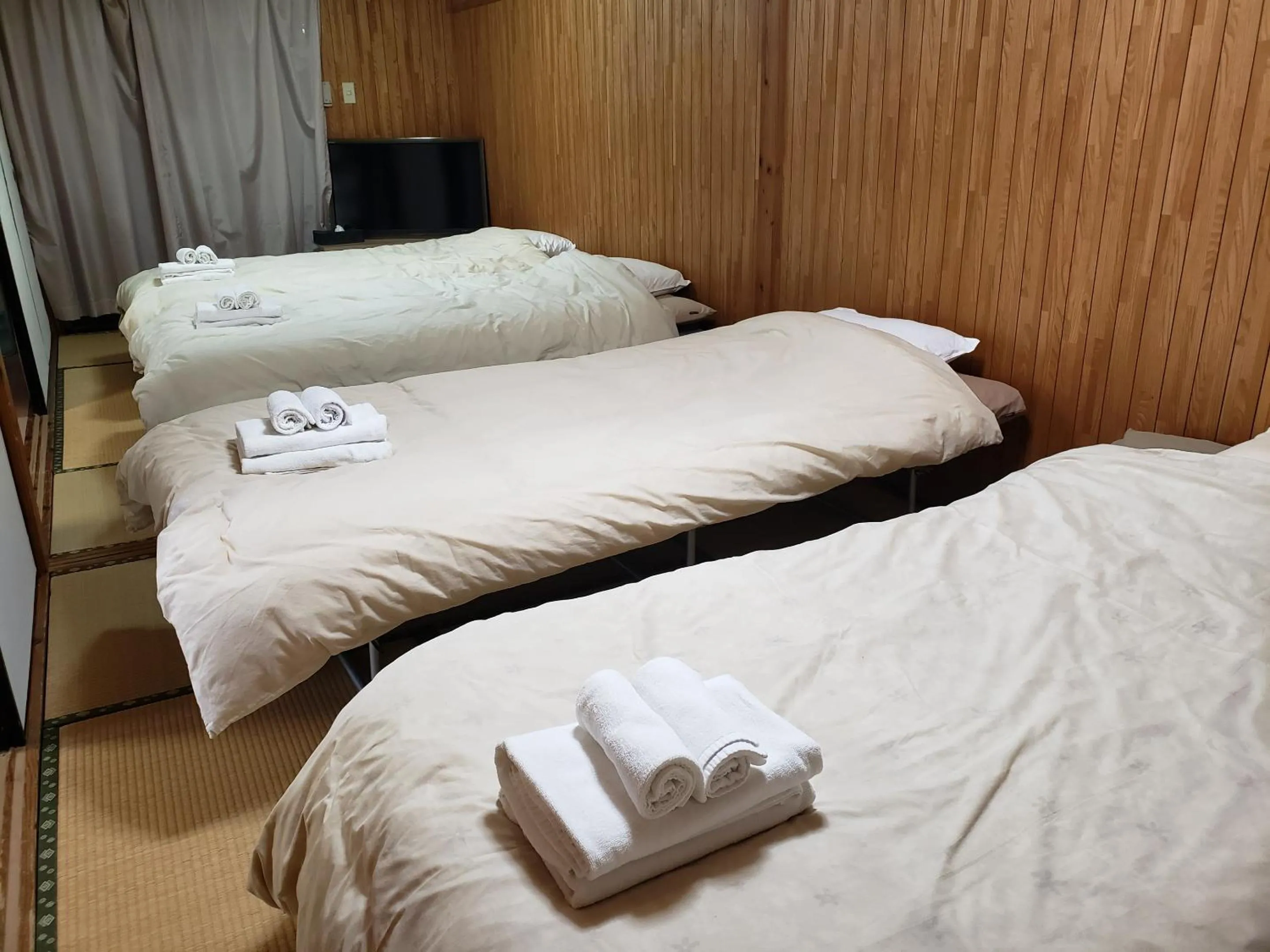Bedroom, Bed in Azami 7 Miyakojima