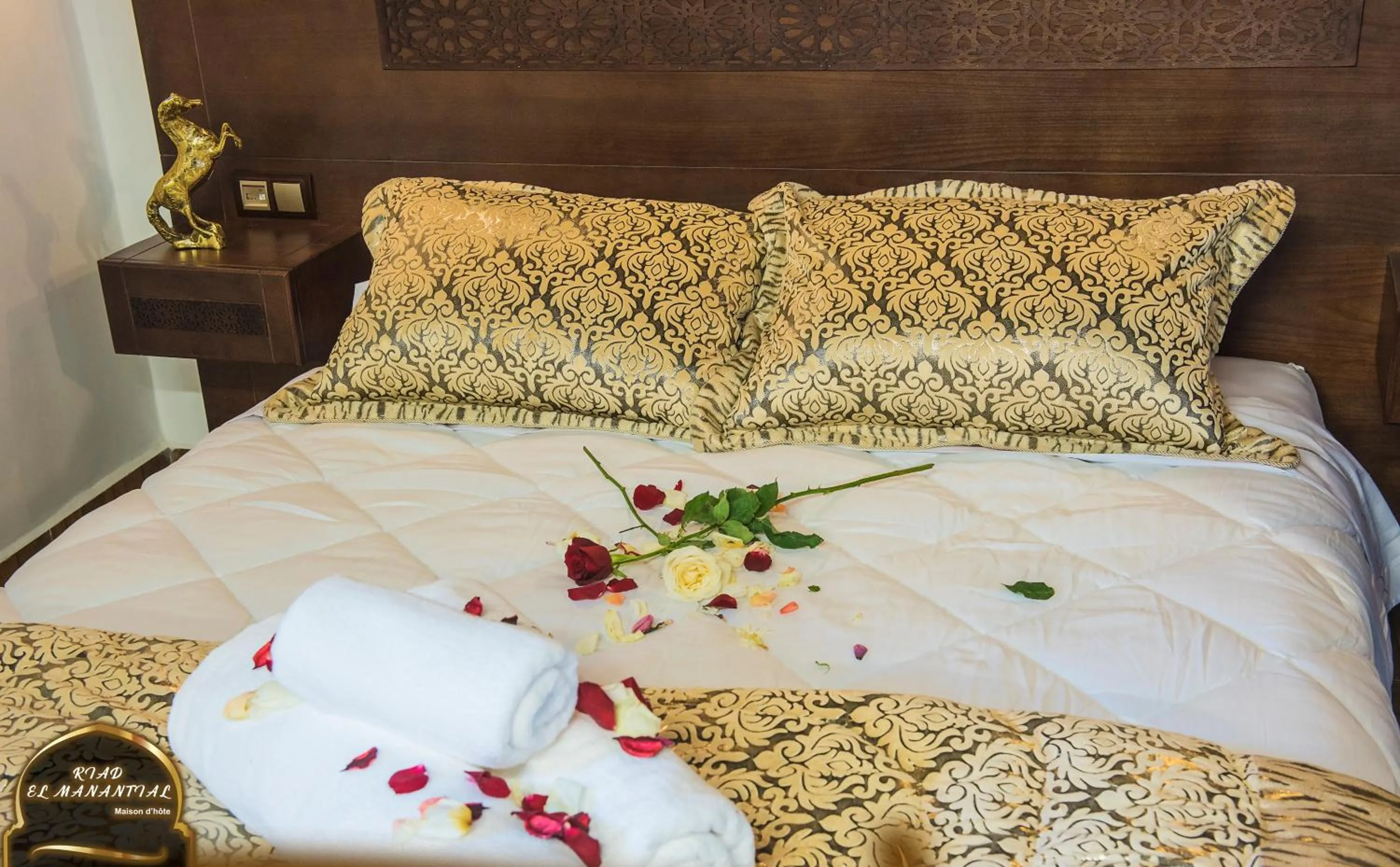 Bed in Riad EL Manantial,Dar Hajjaj,Patrimonio del SXIX