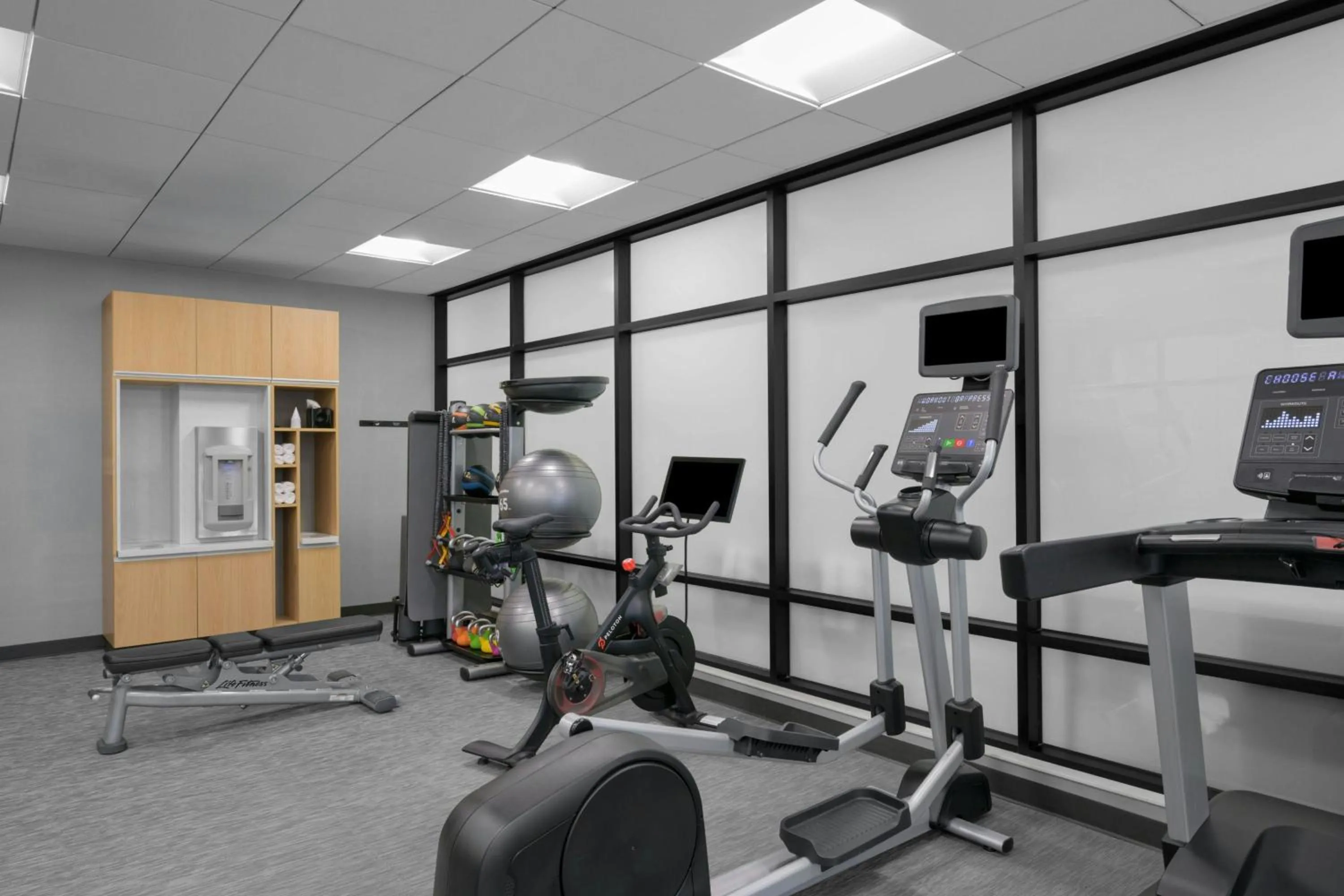 Fitness centre/facilities in Courtyard Pittsburgh Settlers Ridge/Robinson Township