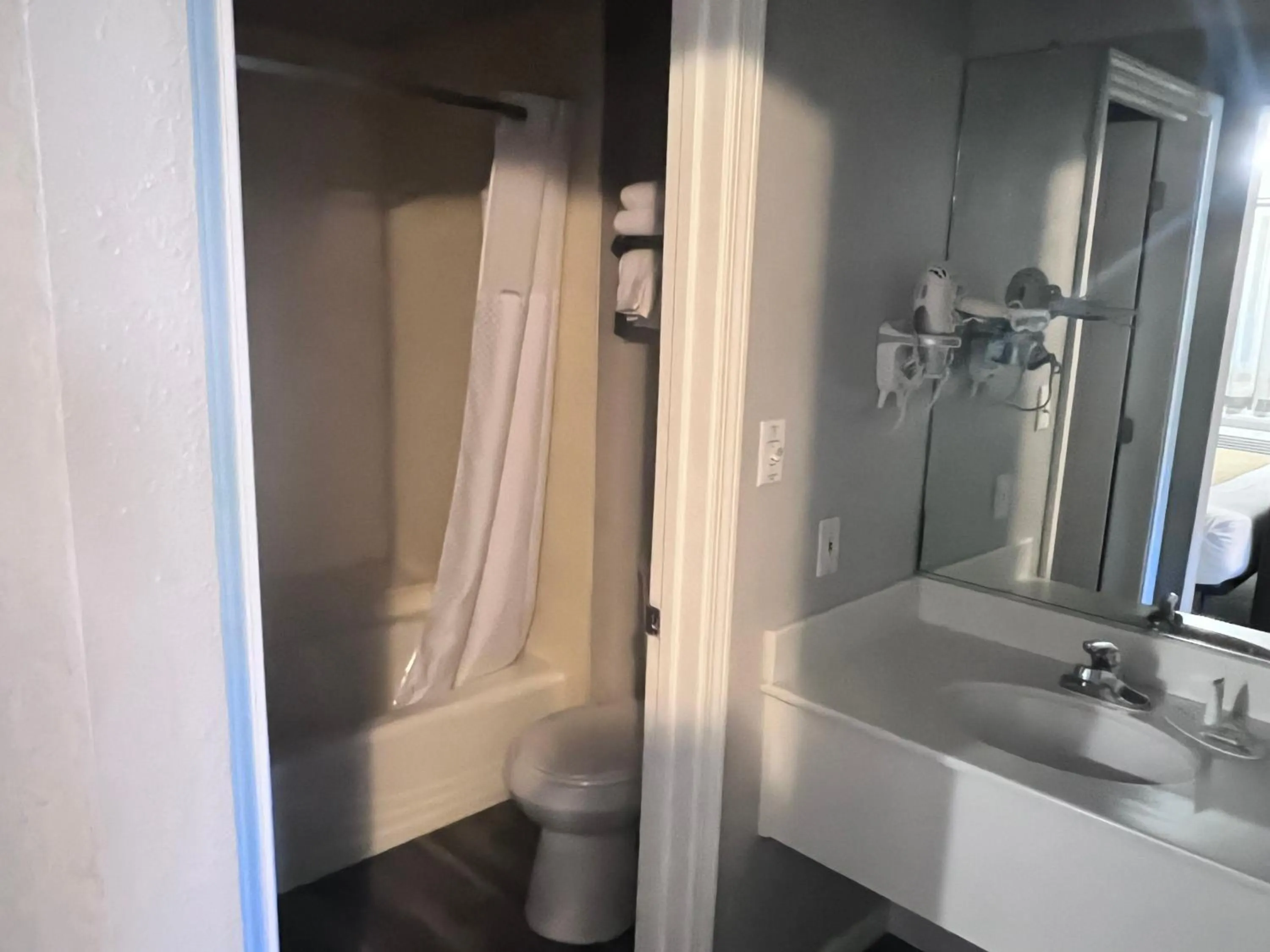 Bathroom in Travelodge by Wyndham Redding CA