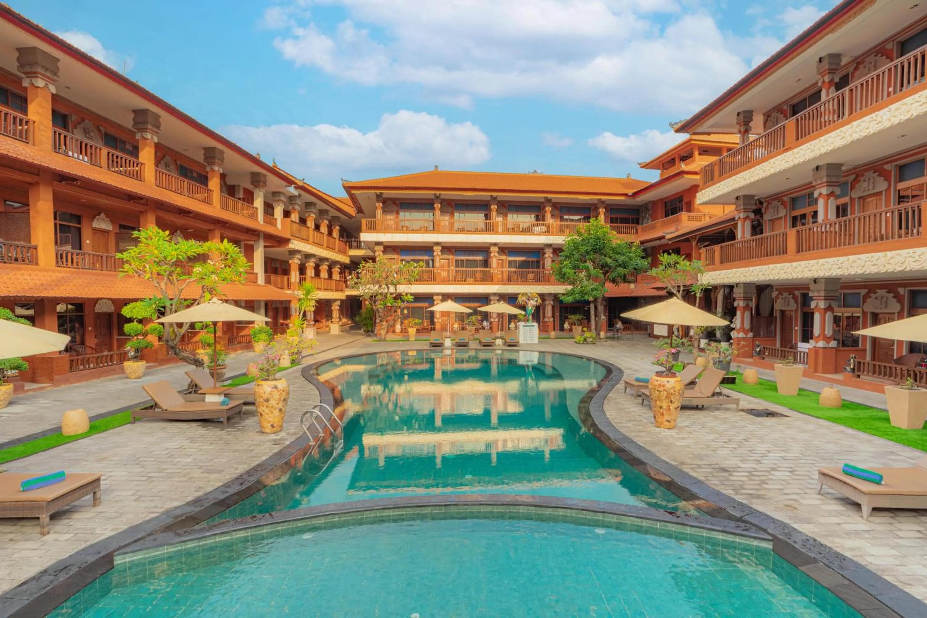 Wina Holiday Villa Kuta Bali