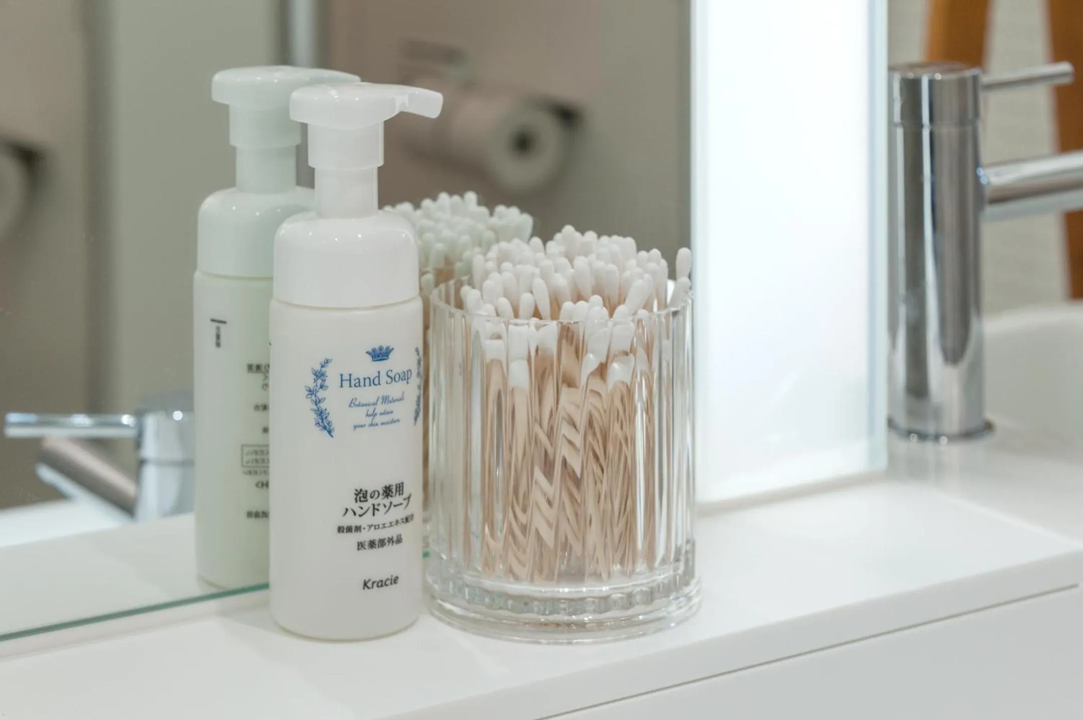 Shower in &AND HOSTEL AKIHABARA