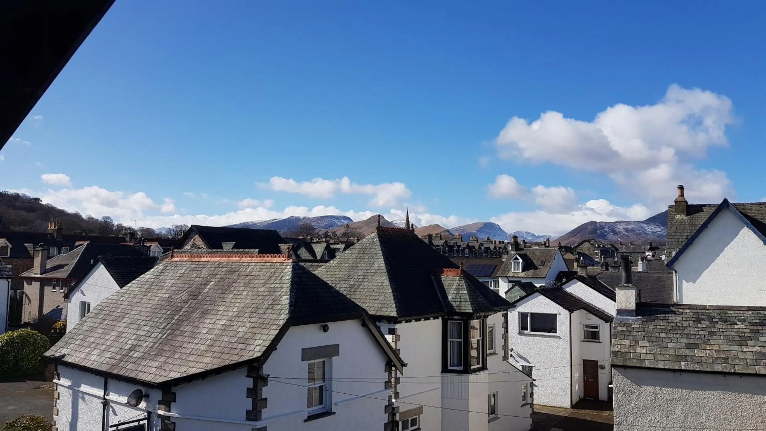 Standard Twin Room with Mountain View  (Shared Bathroom) in Babbling Brook Guesthouse