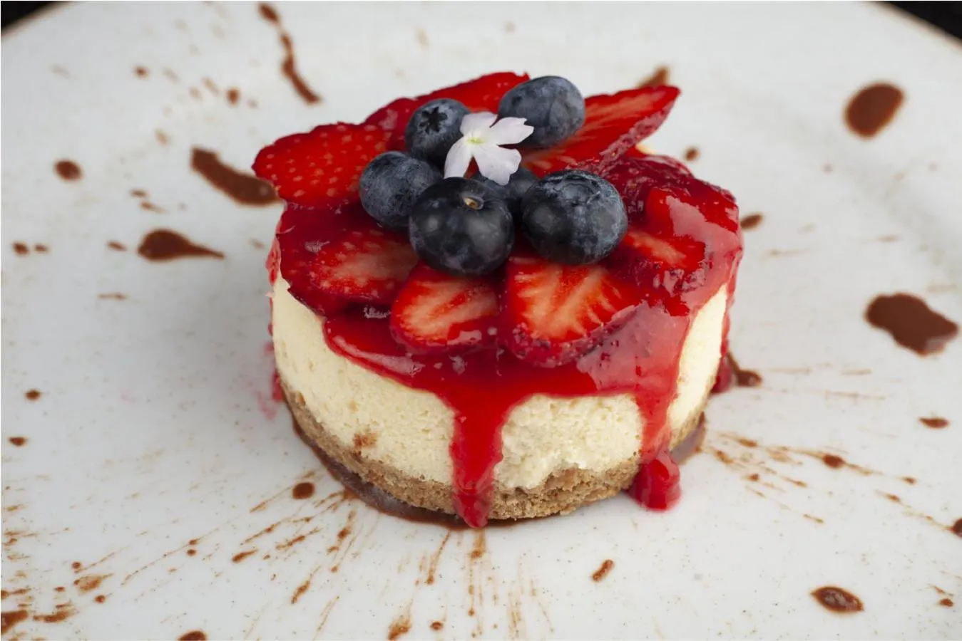 Food and drinks in Habitat Hotel