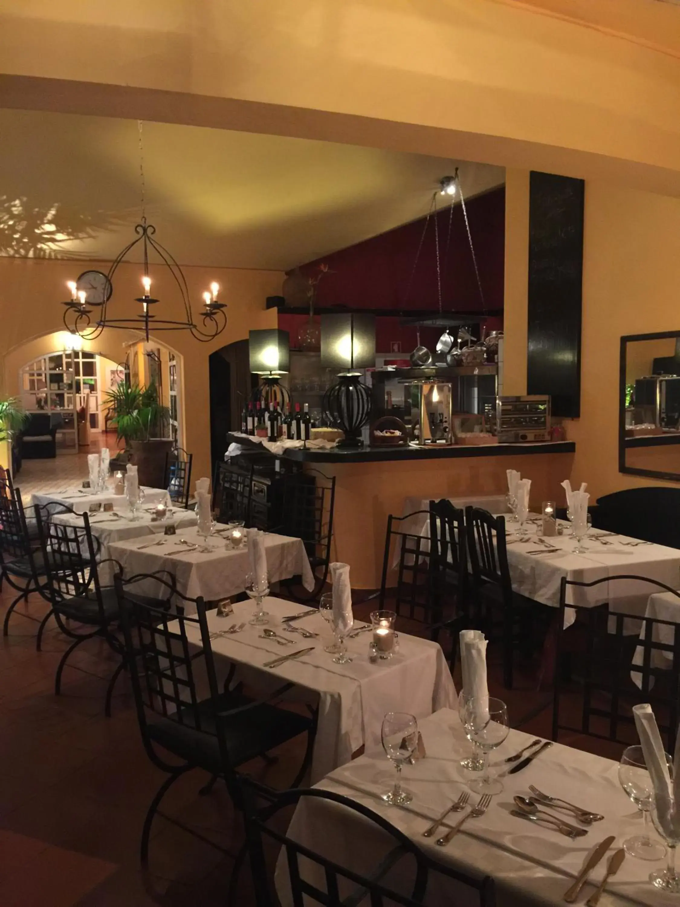 Restaurant/places to eat in Inn & Art Madeira Restaurant/places to eat in Inn & Art Madeira