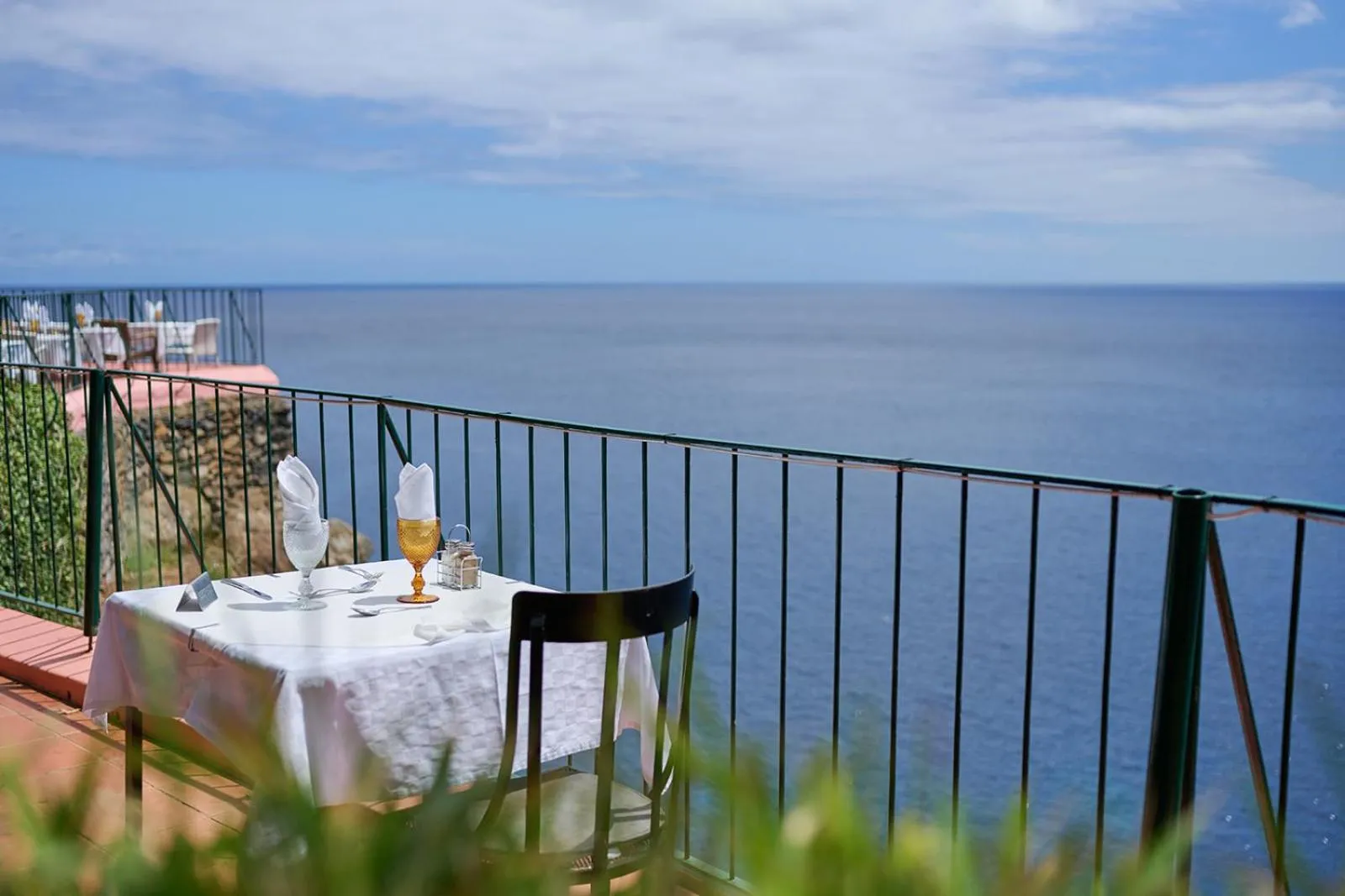 Restaurant/places to eat in Inn & Art Madeira