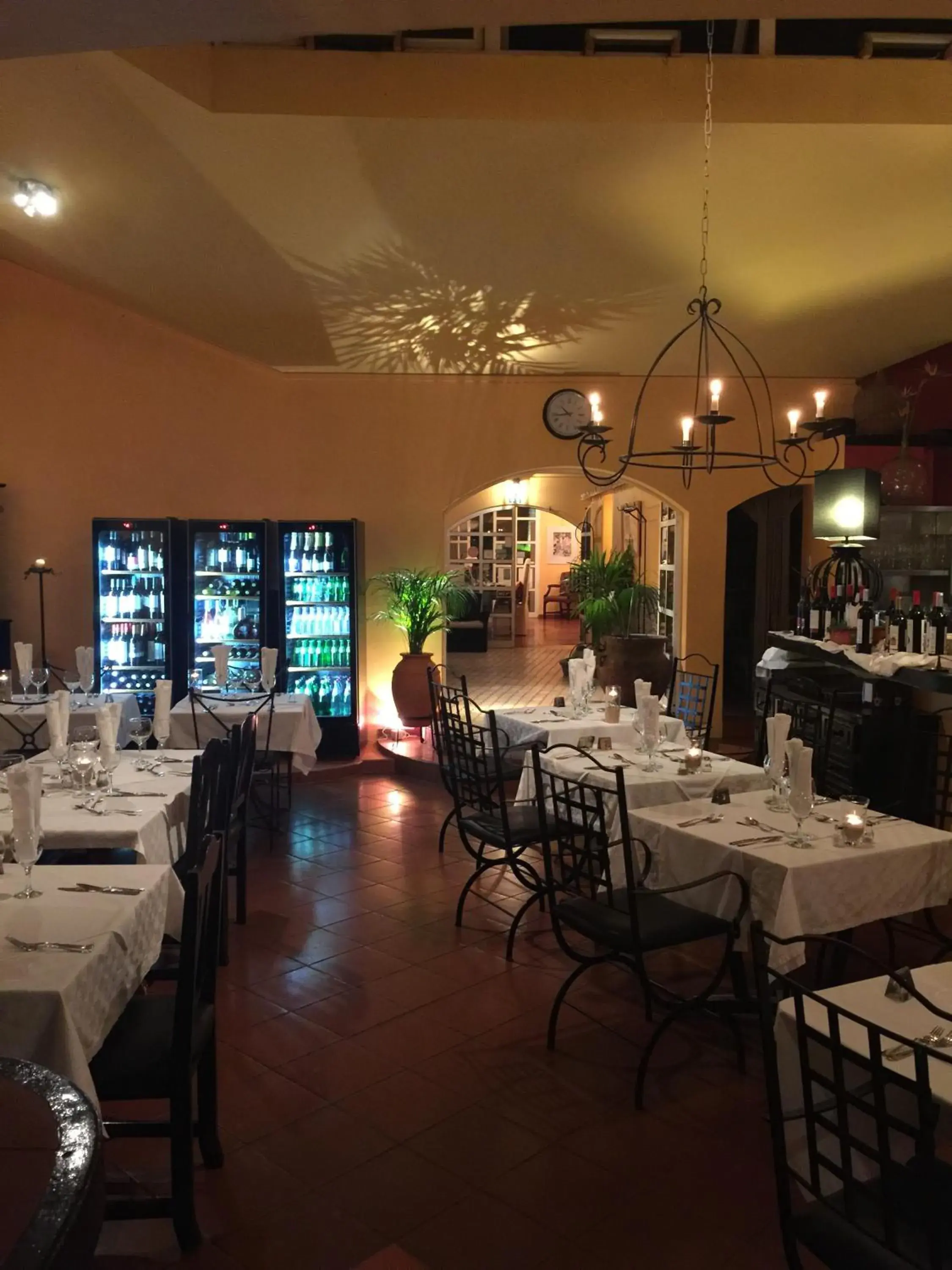 Restaurant/places to eat in Inn & Art Madeira Restaurant/places to eat in Inn & Art Madeira
