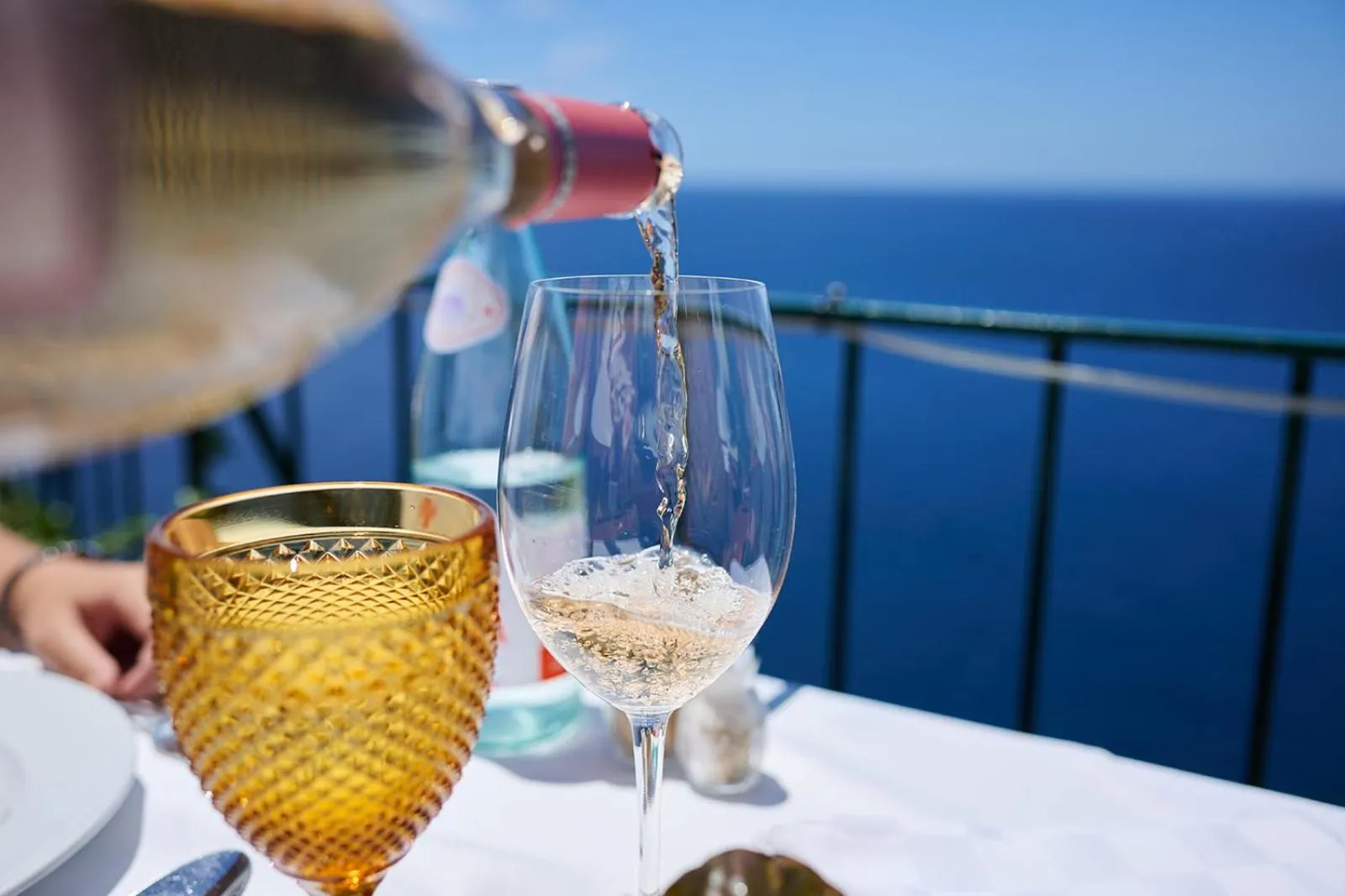 Restaurant/places to eat in Inn & Art Madeira