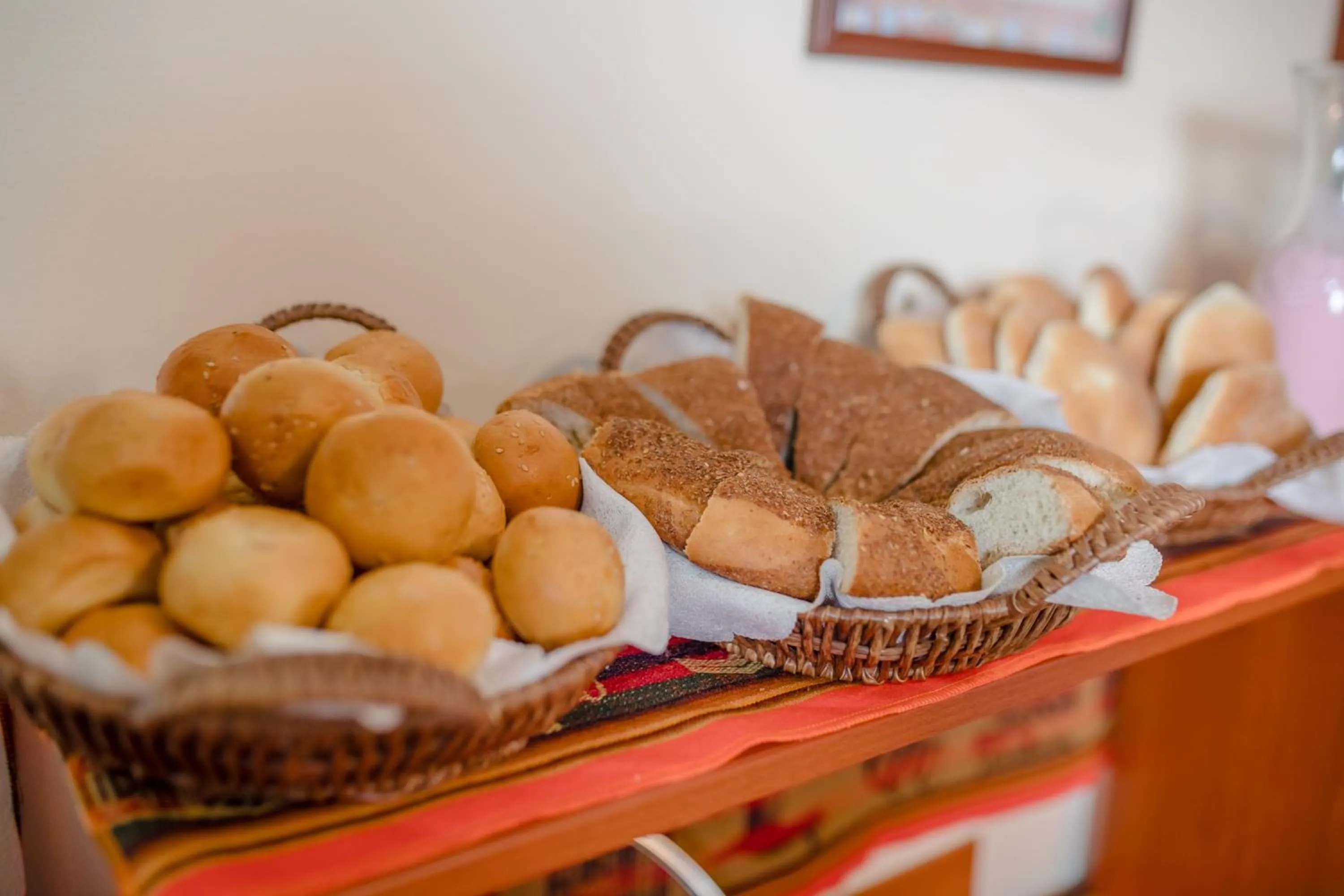 Breakfast in Quechua Hostal Recoleta