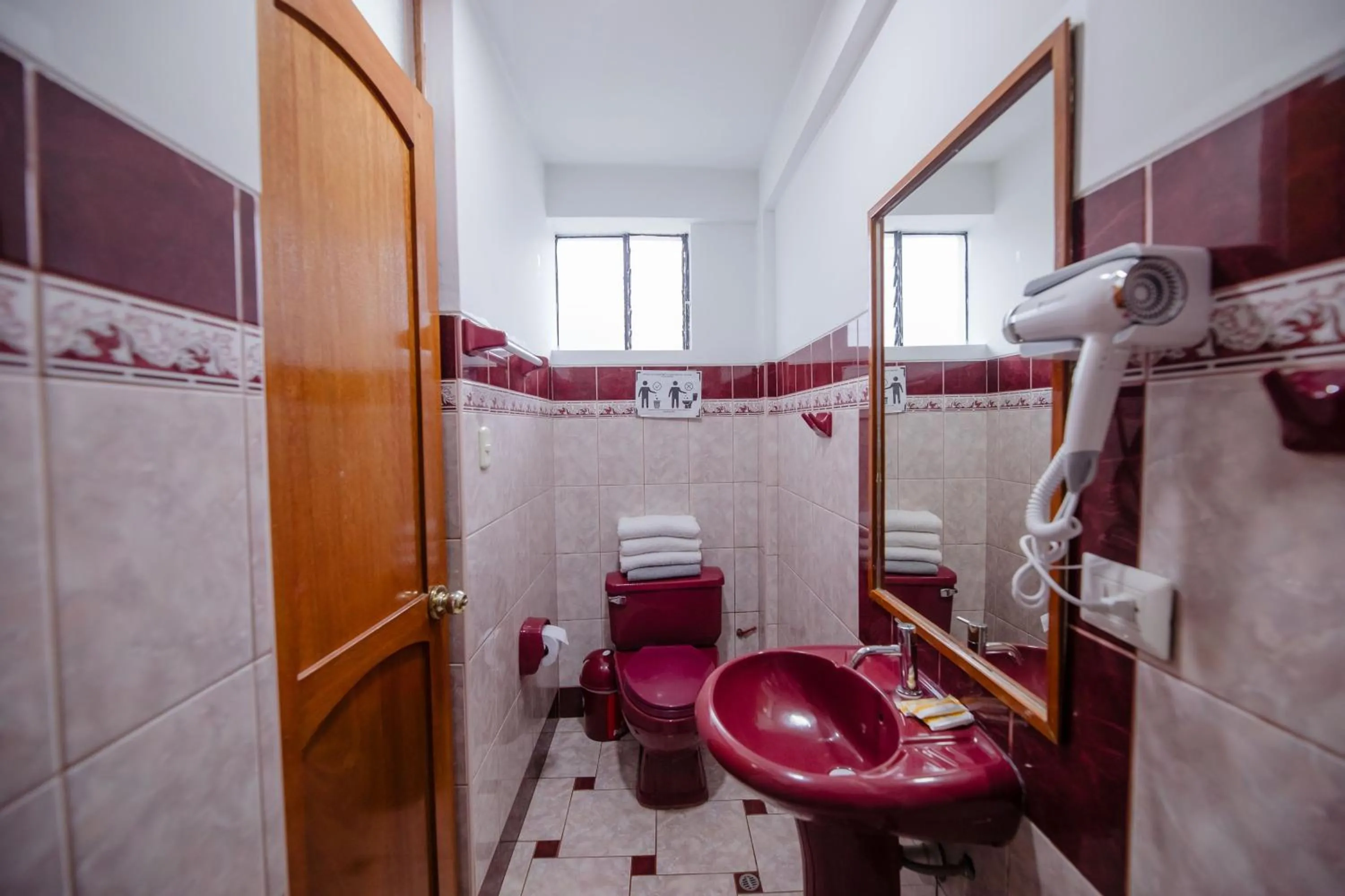 Bathroom in Quechua Hostal Recoleta