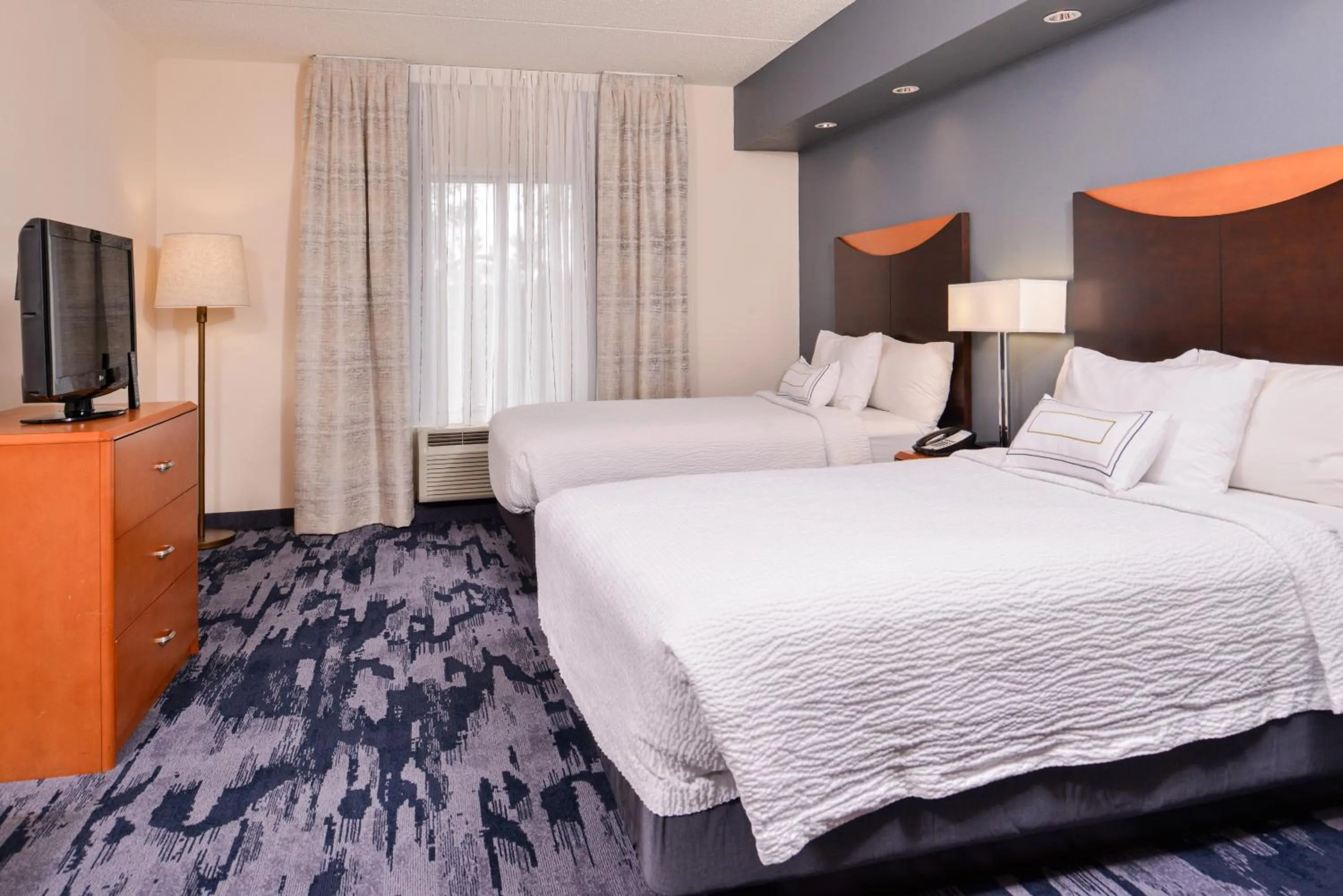Bedroom, Bed in Fairfield Inn & Suites Raleigh-Durham Airport/Brier Creek
