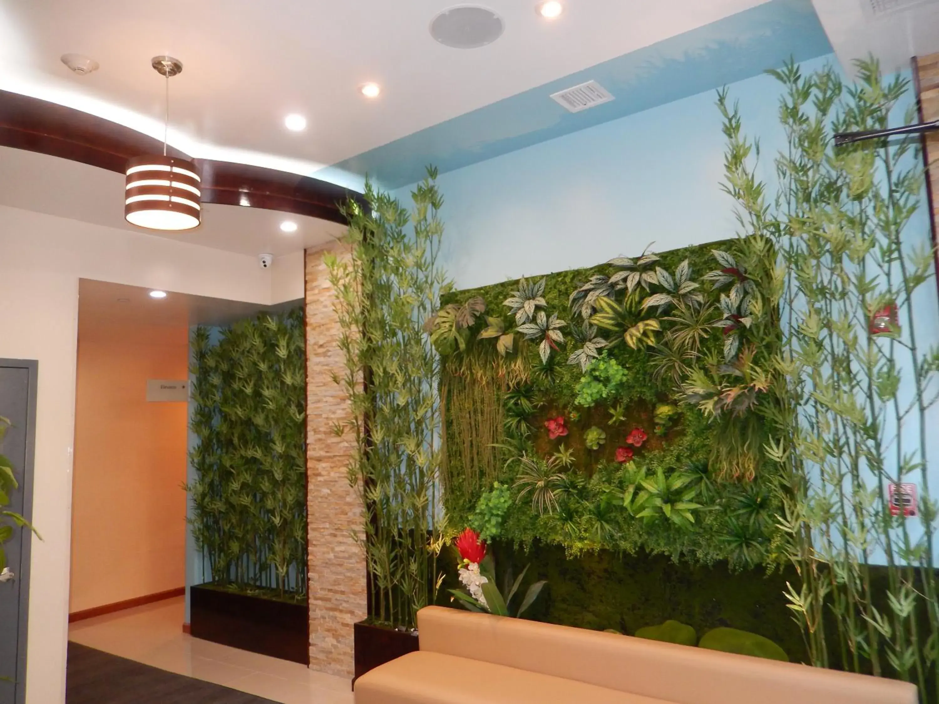 Lobby or reception in Quality Inn near Sunset Park Lobby or reception in Quality Inn near Sunset Park