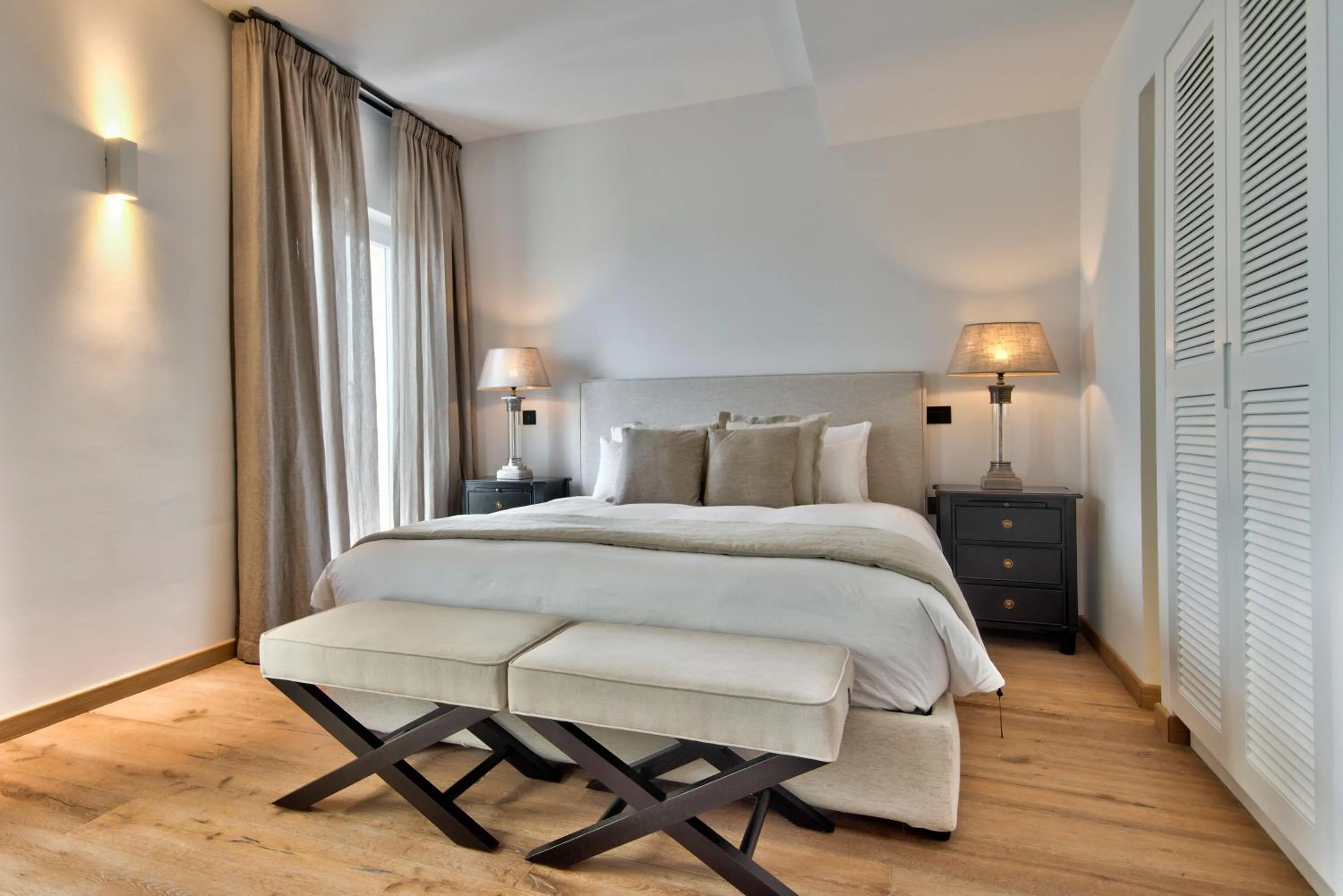 Bedroom, Bed in 66 Saint Paul's & Spa