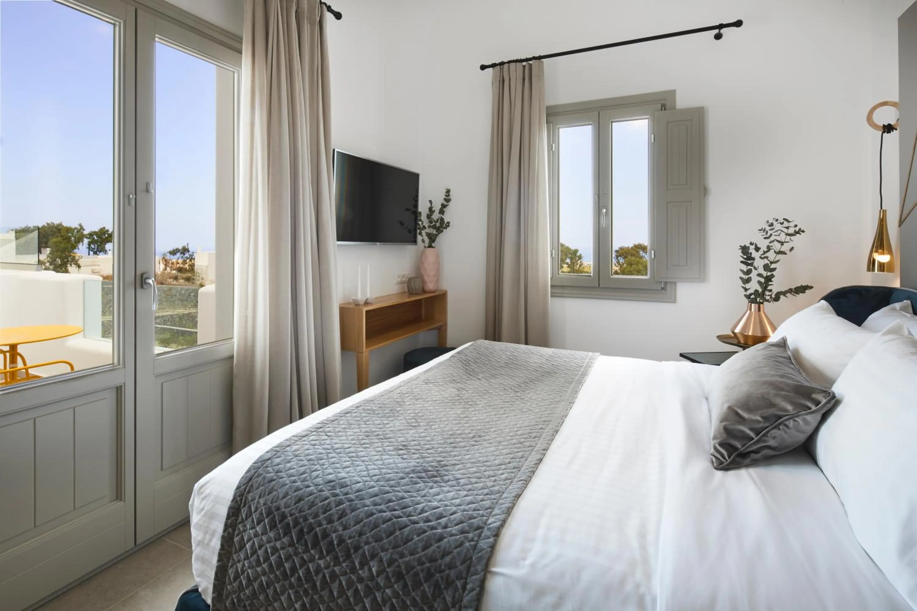 Altera Pars Suites
