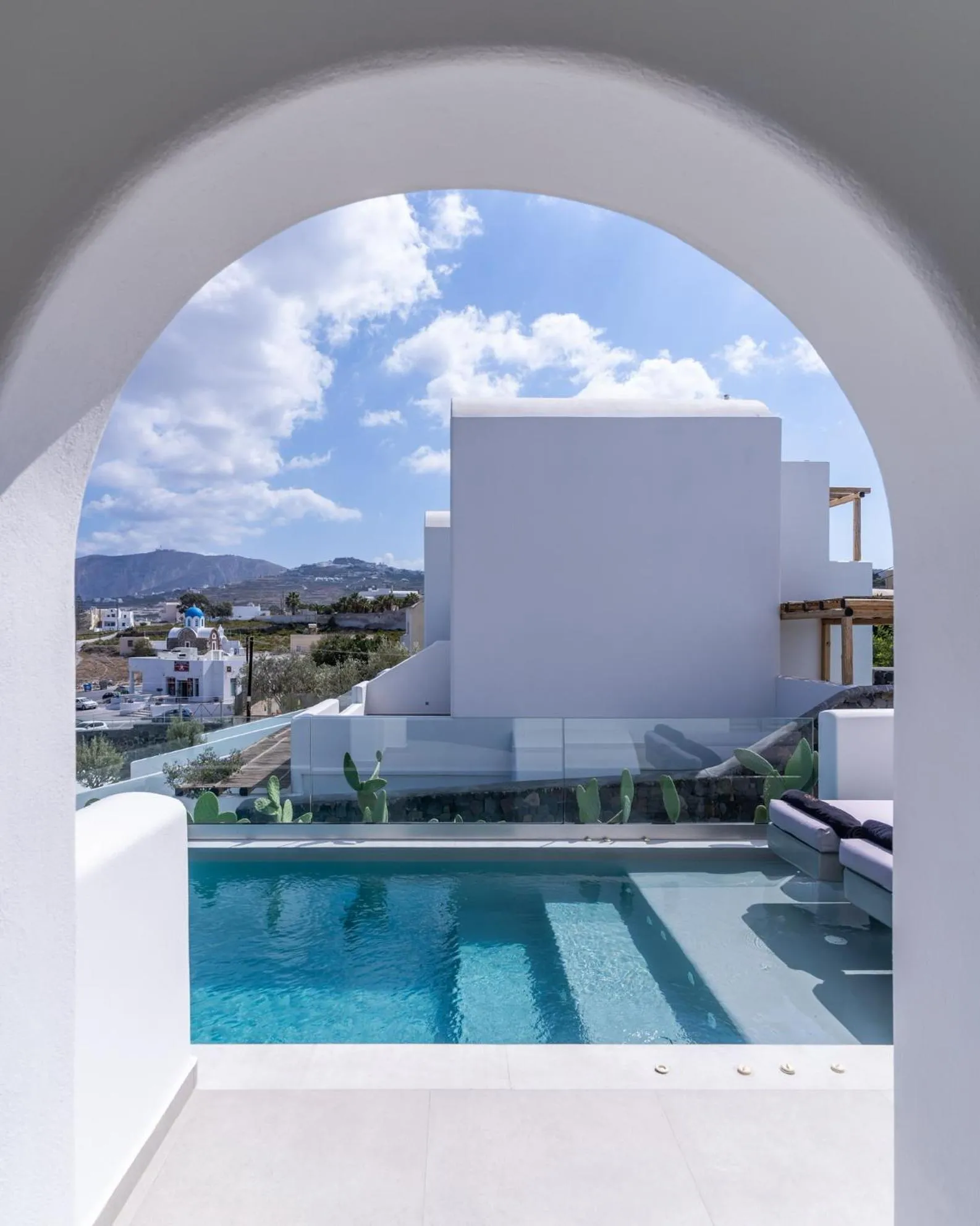 Altera Pars Suites