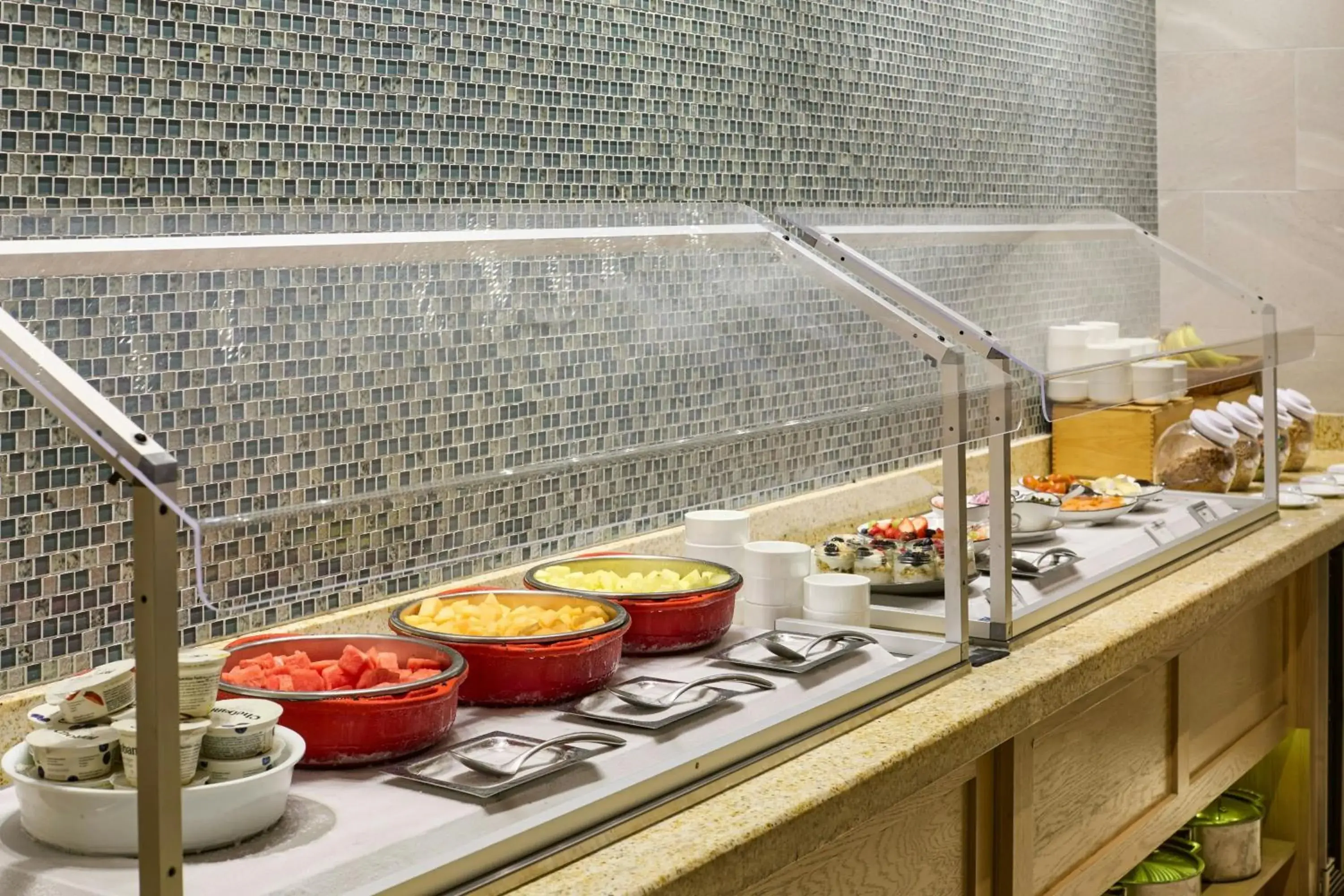 Breakfast in The Henry, Autograph Collection Breakfast in The Henry, Autograph Collection