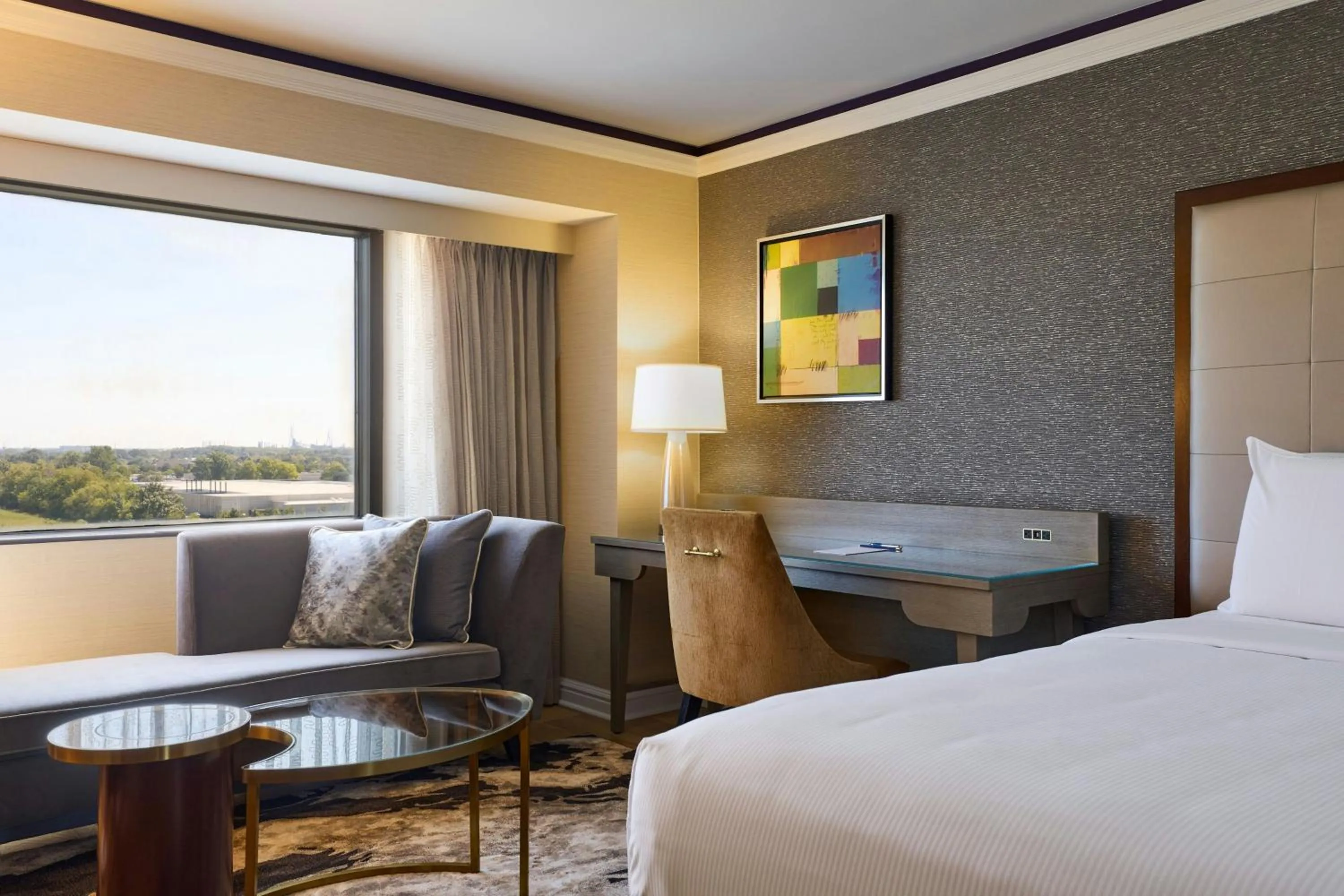 Photo of the whole room, Bed in The Henry, Autograph Collection