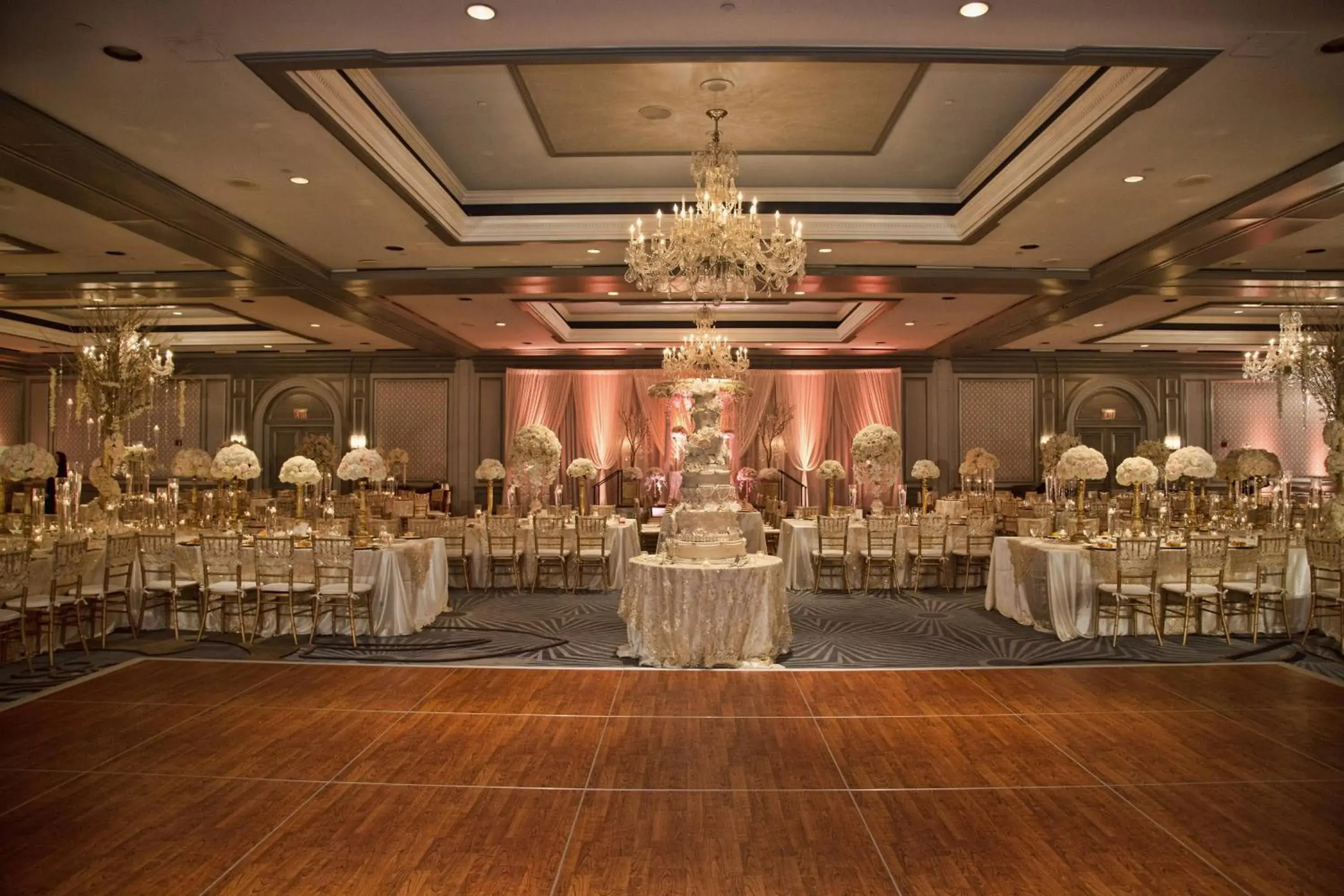 Lobby or reception in The Henry, Autograph Collection Lobby or reception in The Henry, Autograph Collection