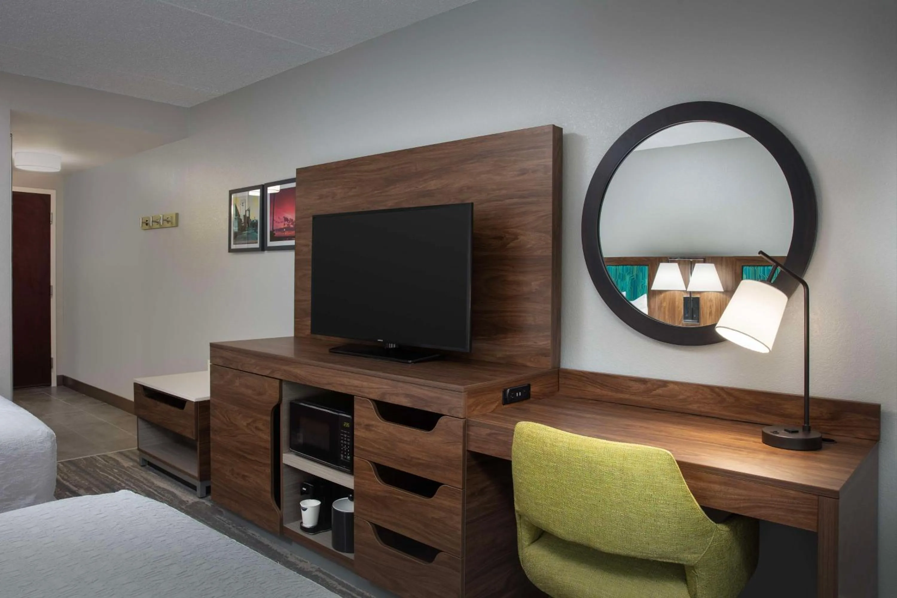 Bedroom, Bed in Hampton Inn Kingsland