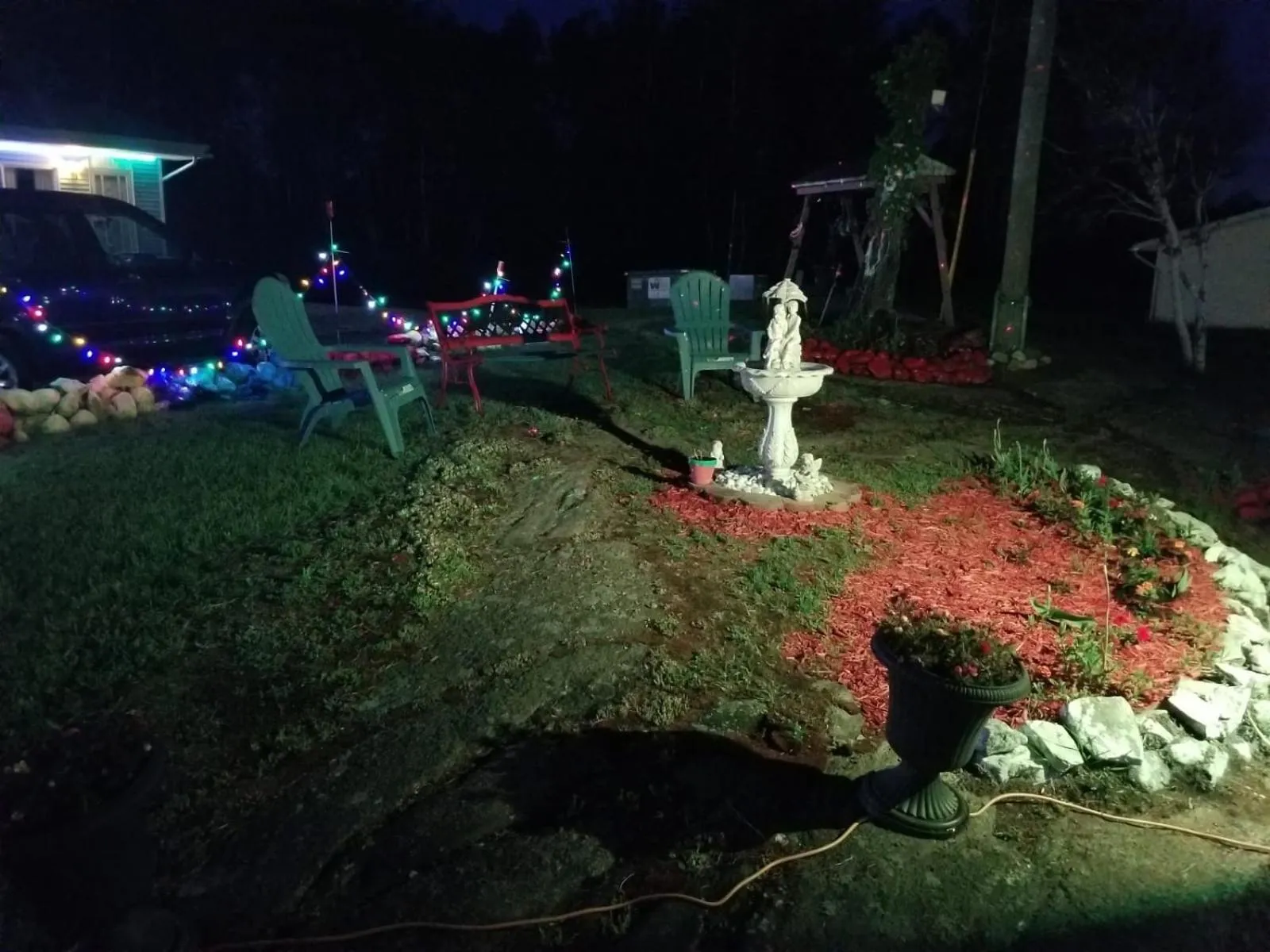 Garden in Norvic Motel