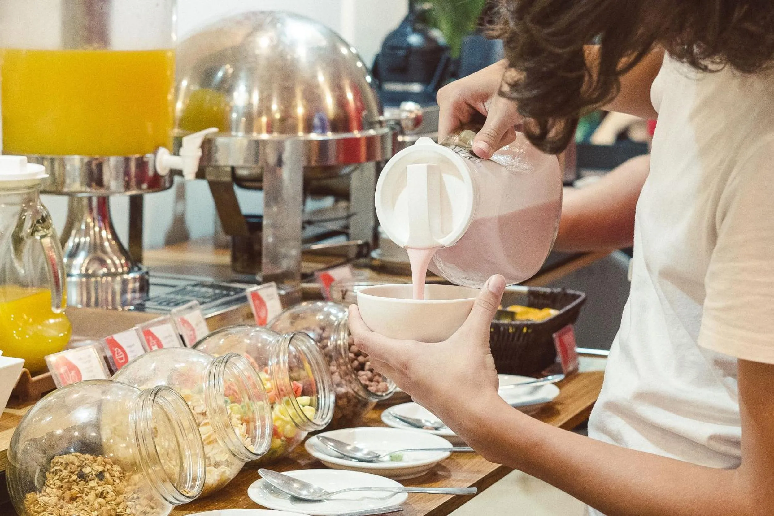 Buffet breakfast in CLH Suites Domingos Ferreira