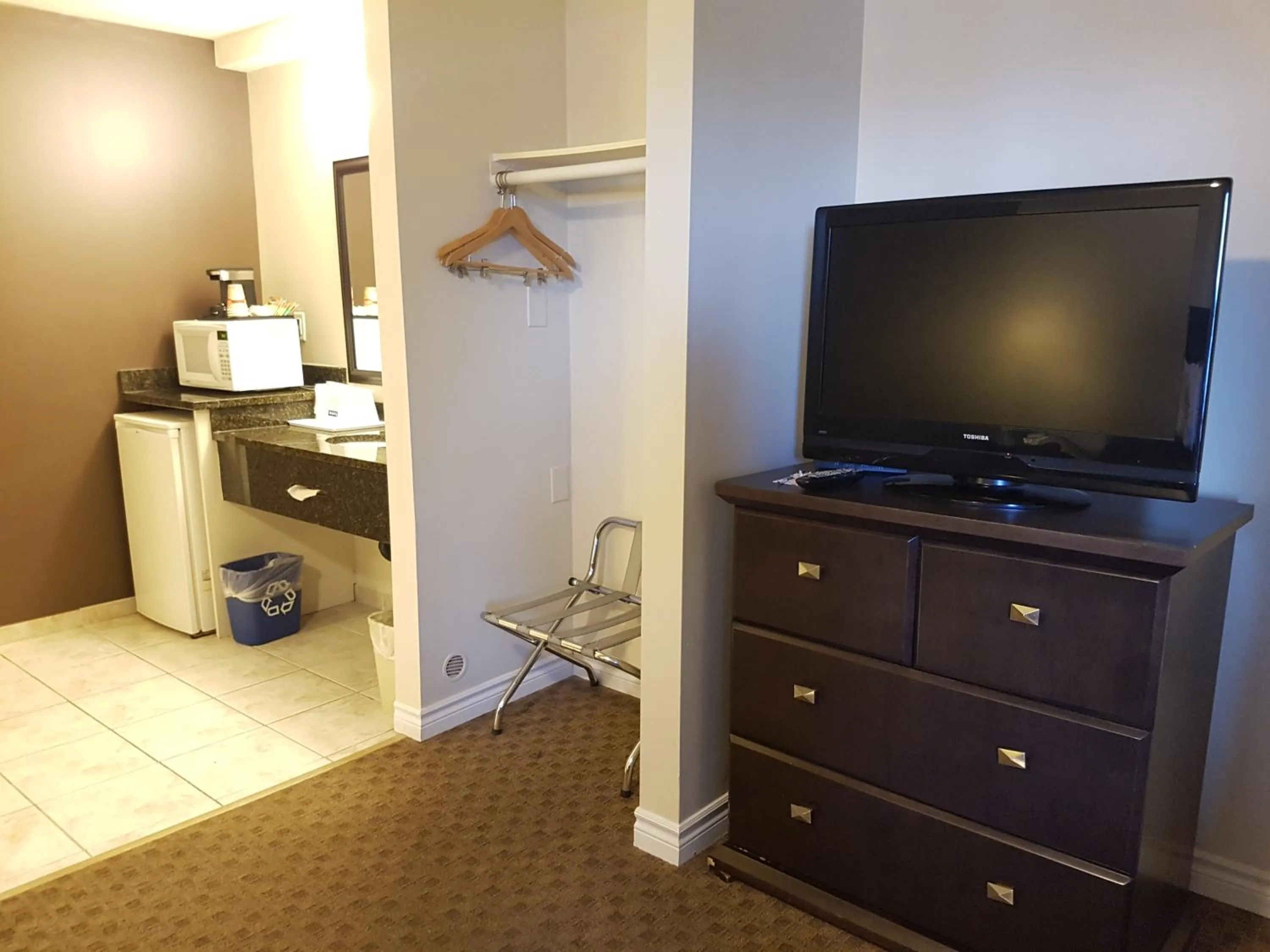 Area and facilities in Travelodge by Wyndham Kamloops Mountview